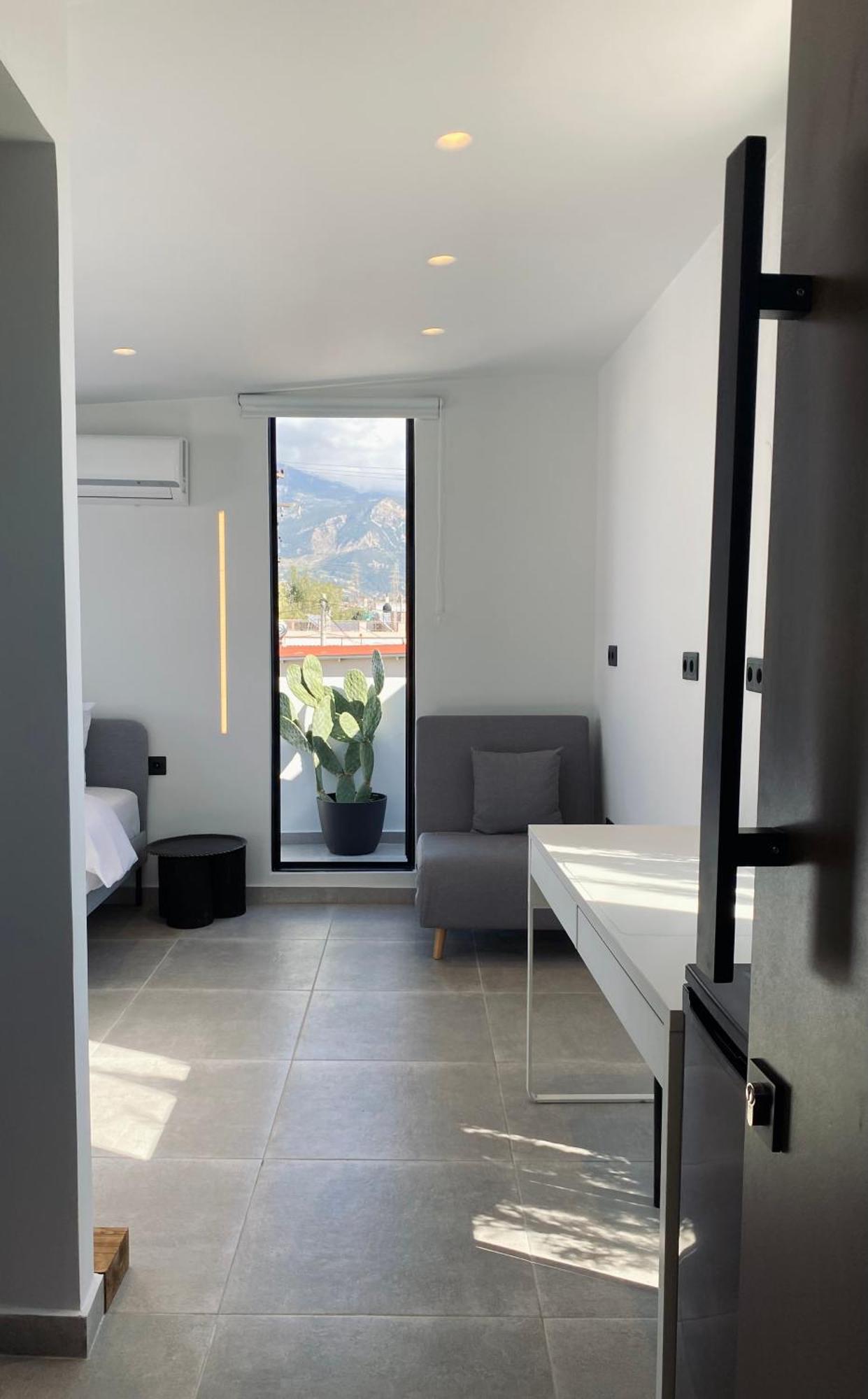 Hyperion Penthouse Apartment Patras