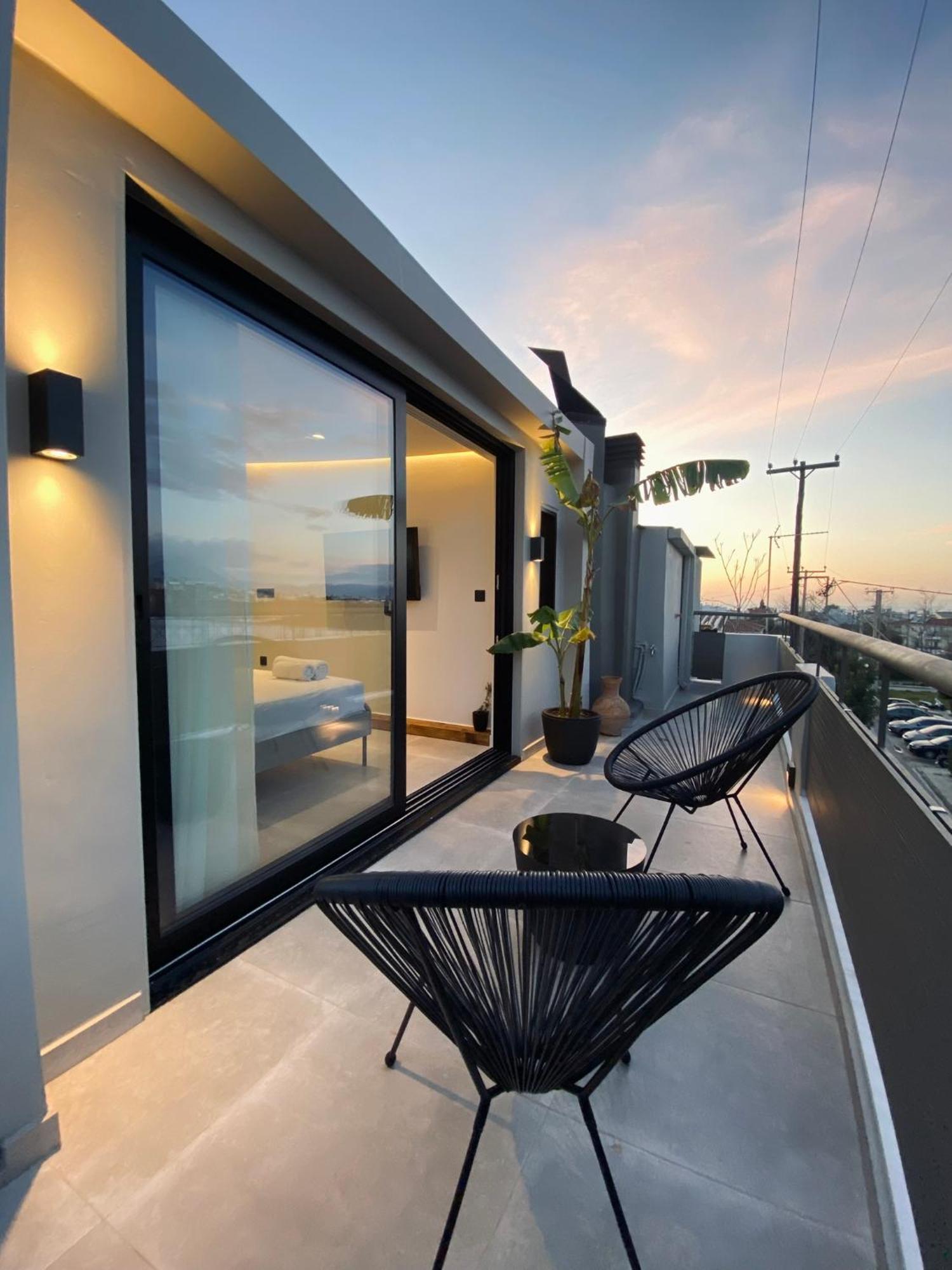 Hyperion Penthouse Apartment *