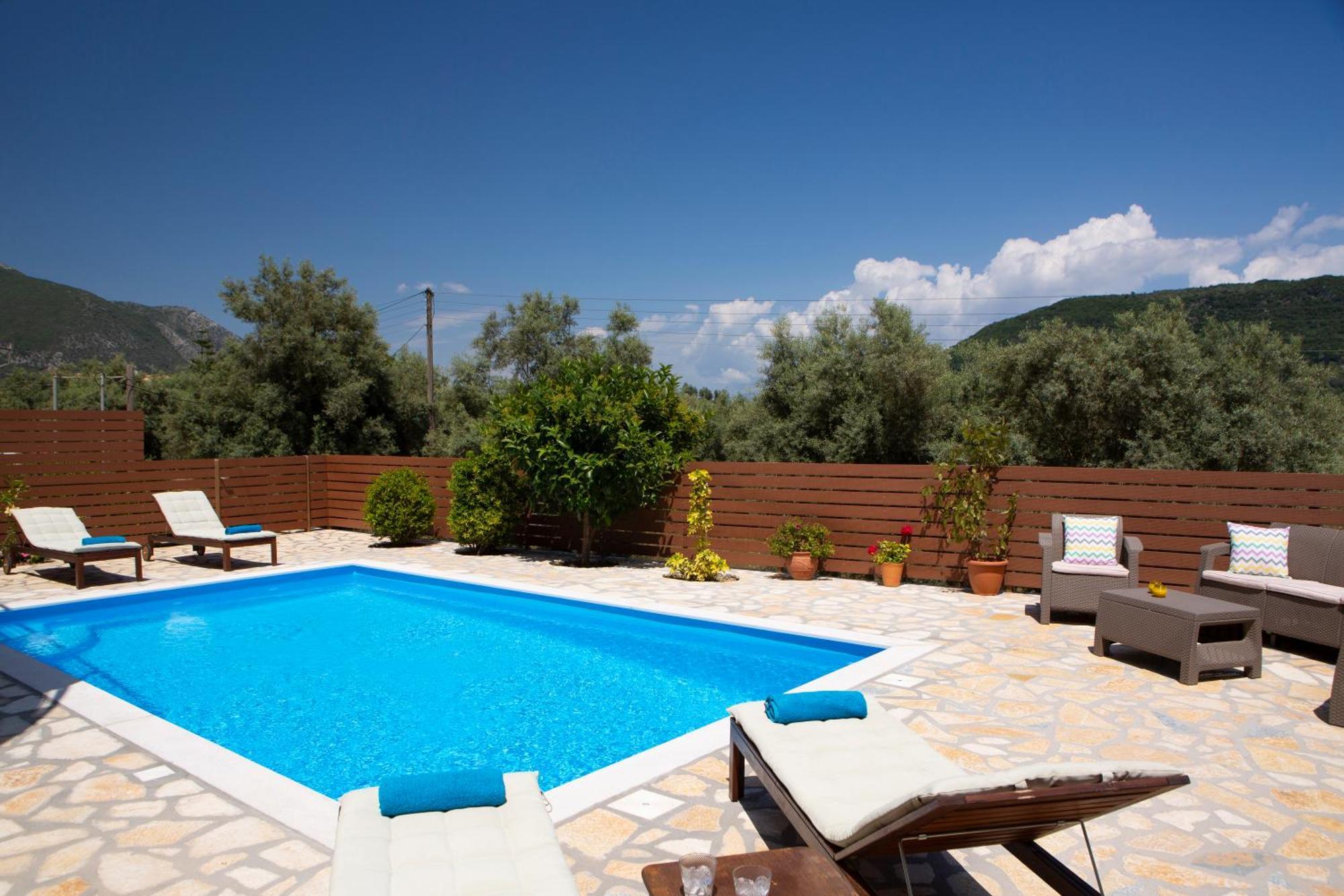 Neora Agios Christoforos (Lefkada)