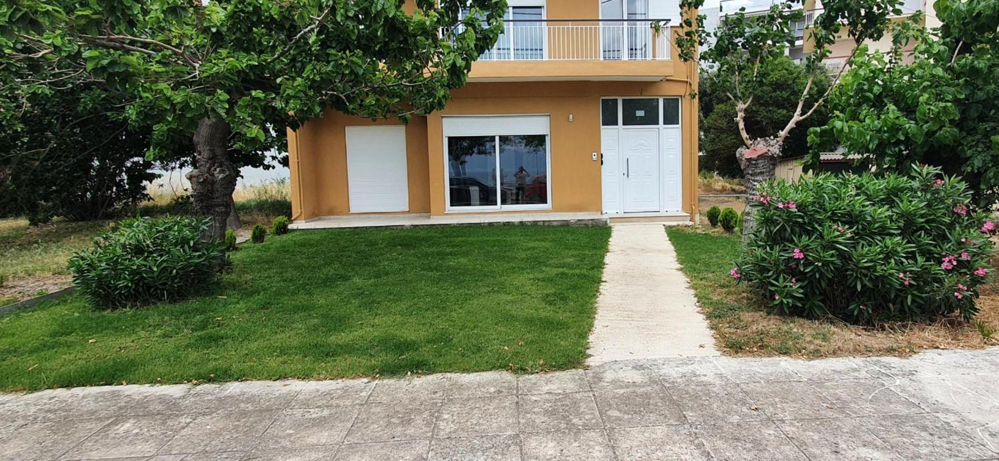 House Apartment *