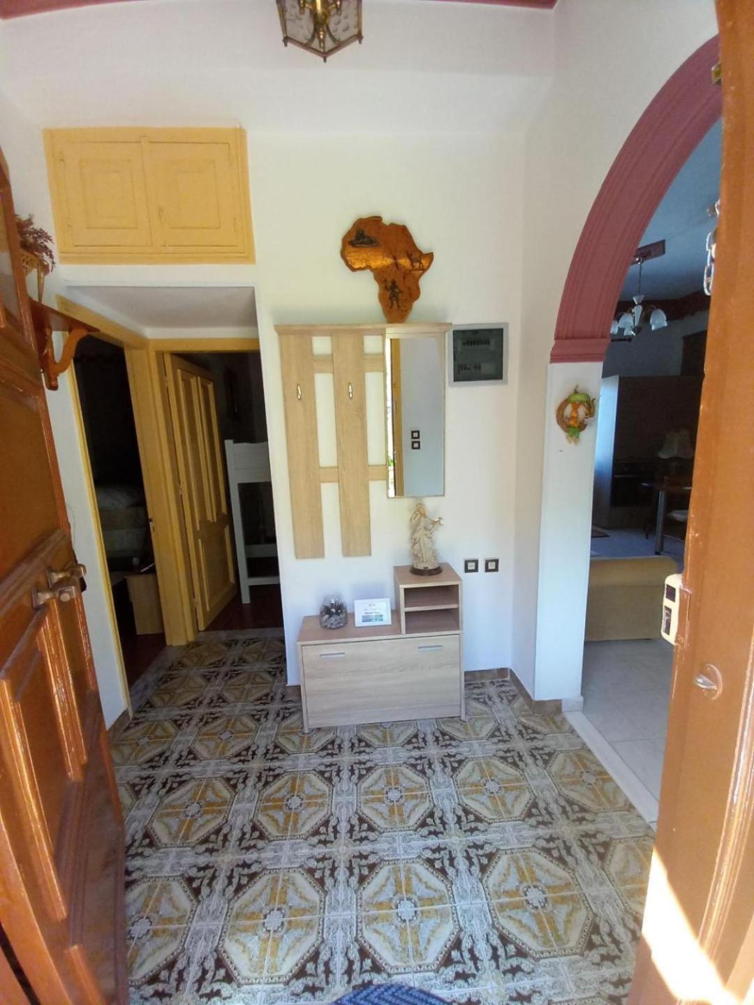 Agnanti House Holiday home