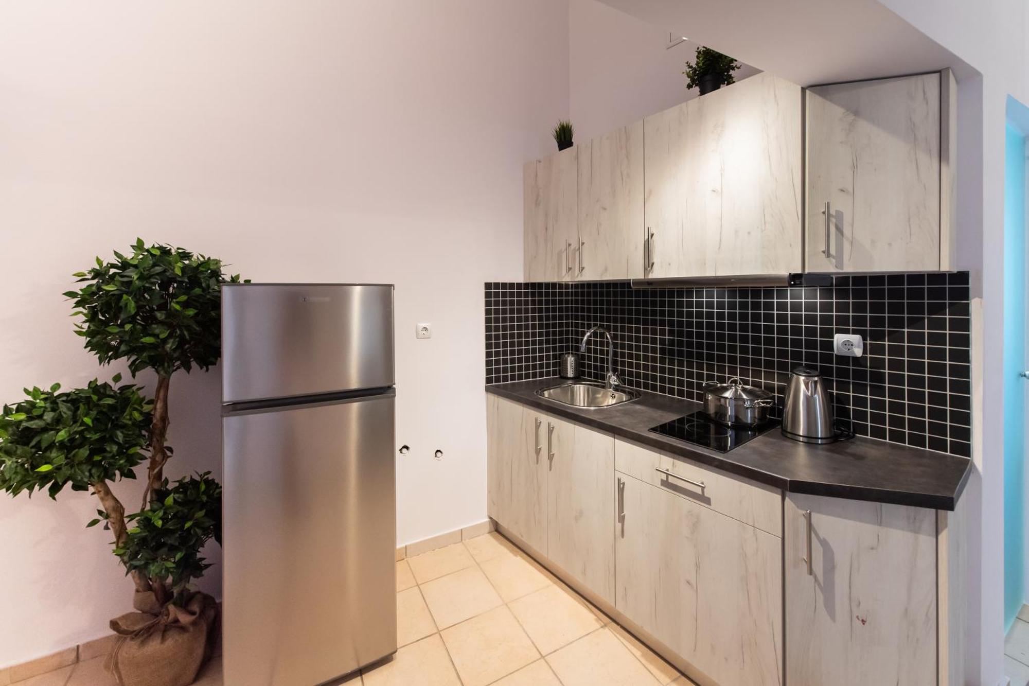 Drakatos Apartment *