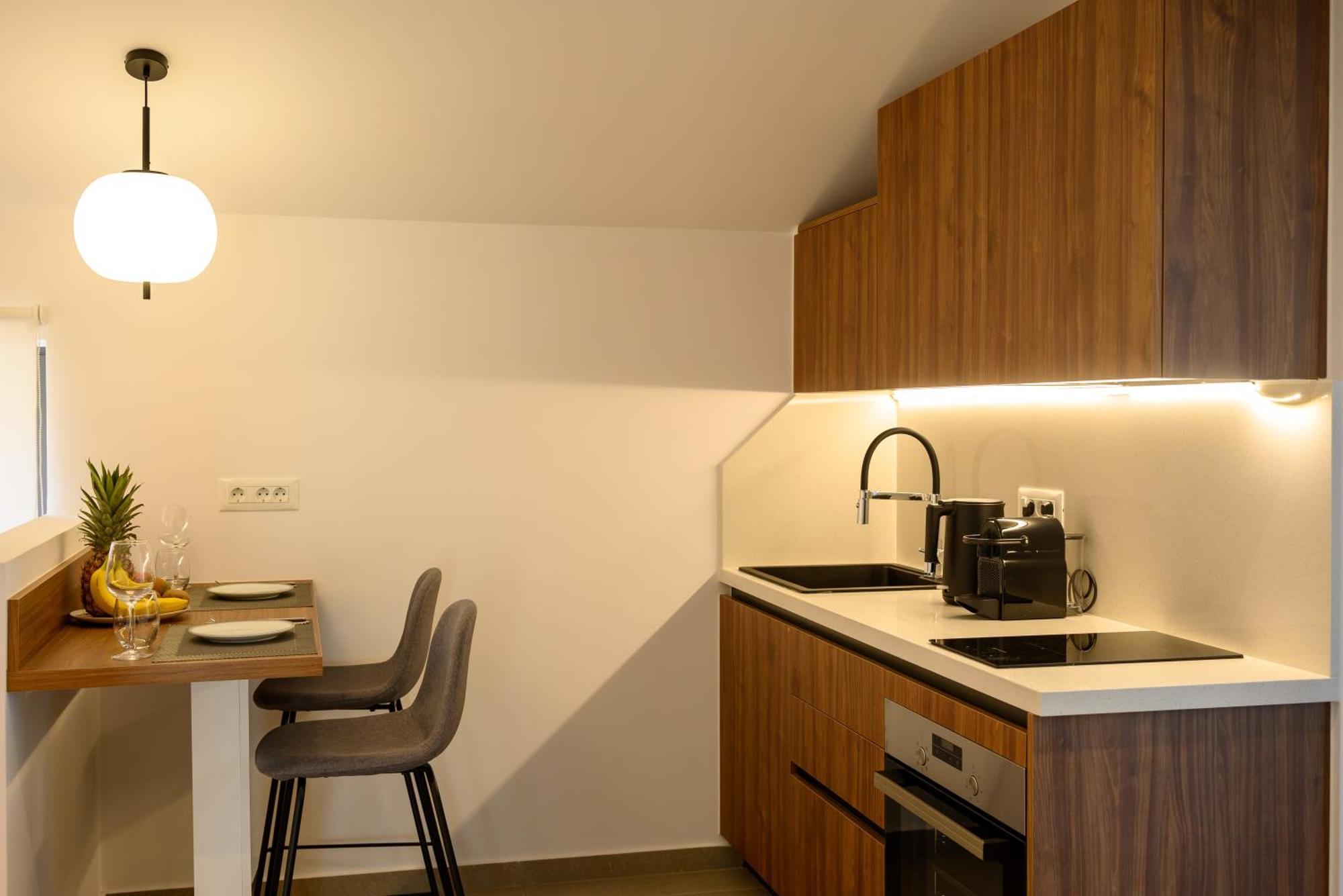 αntheon 3 Apartment *