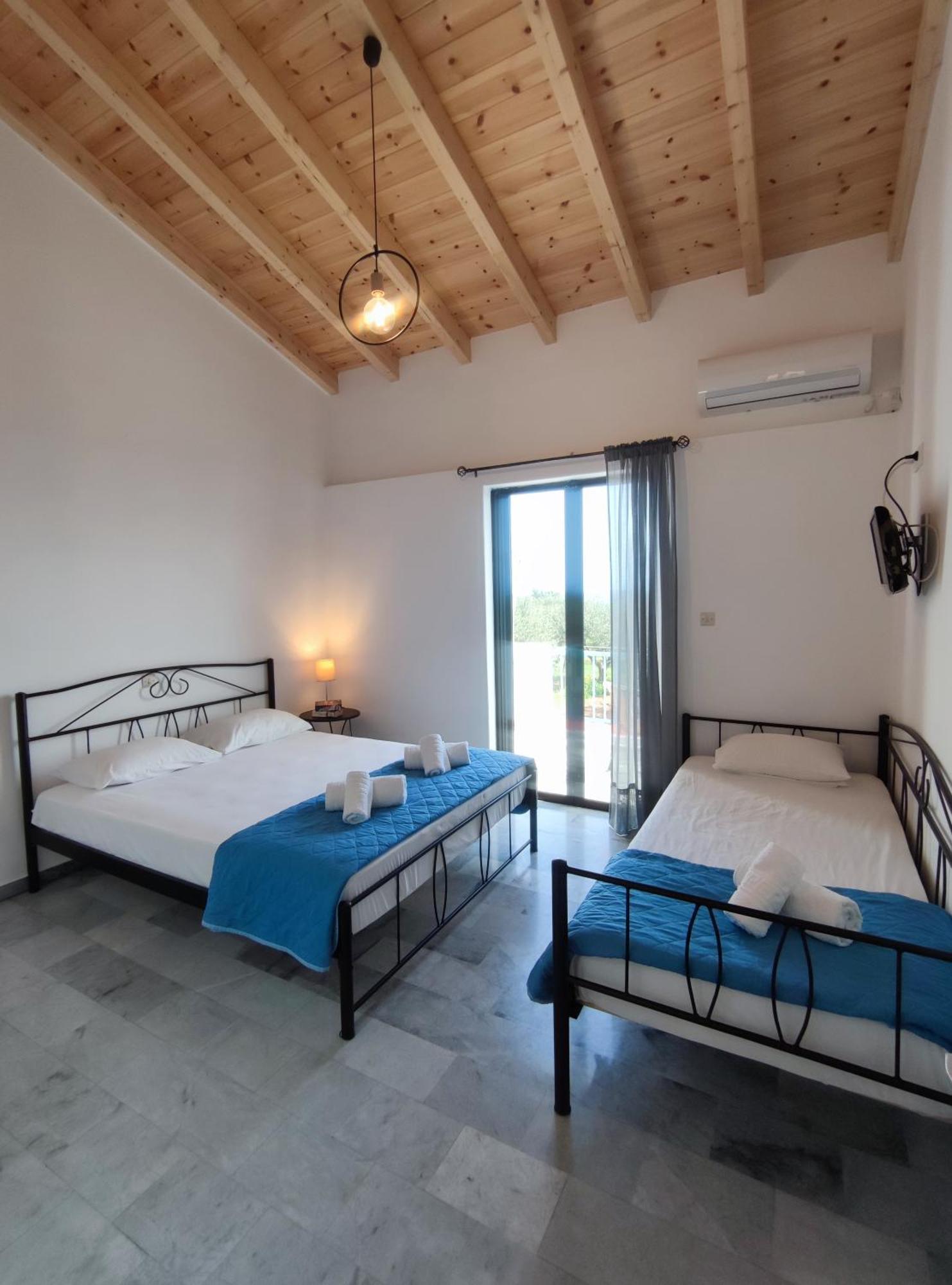 Apartment Secret Summer Havens - Perfectly Secluded Getaways Vasilitsion