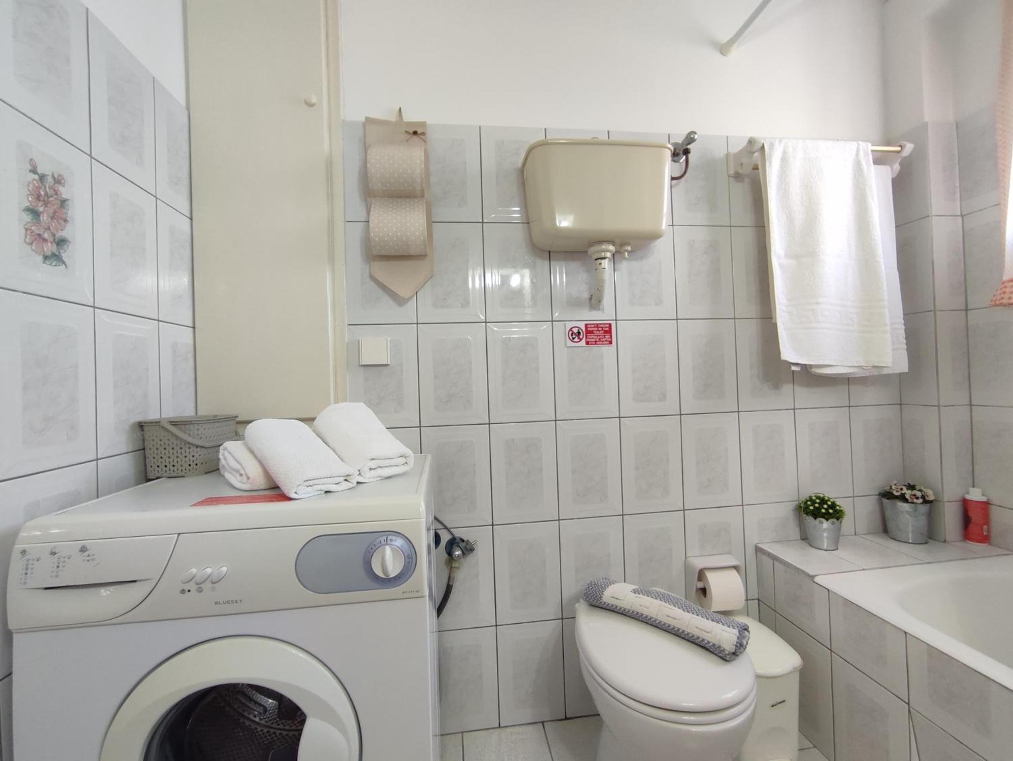 Apartment Dimitra's Comfort *
