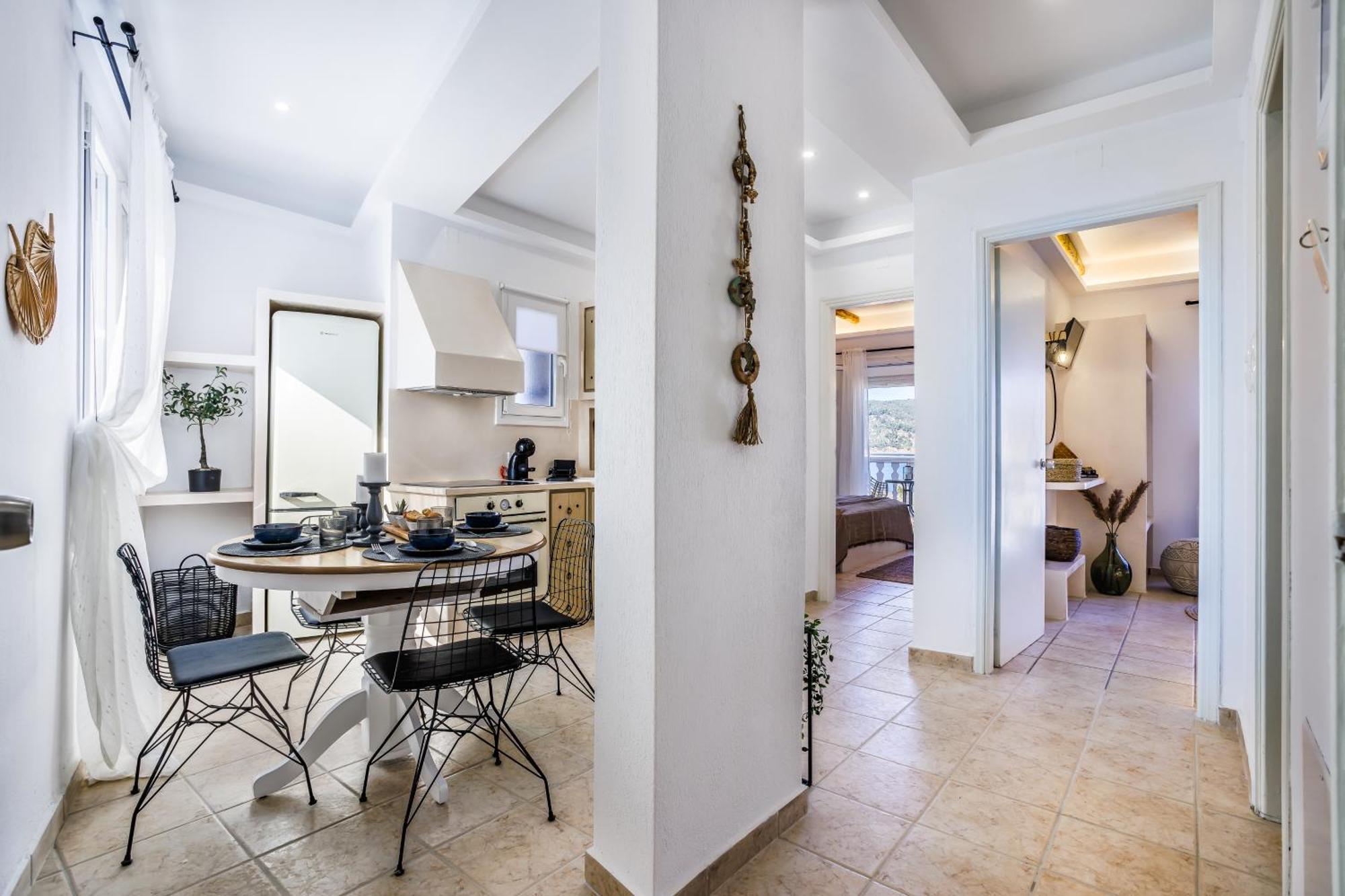 Fotis Apartment *
