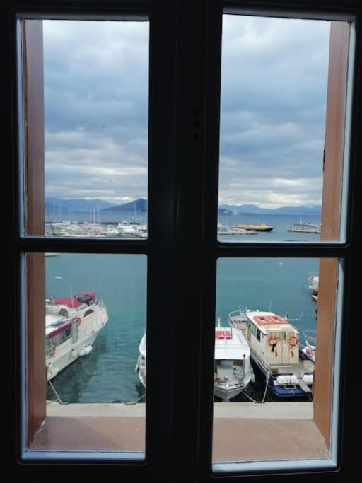 Apartment Port 2-διαμέρισμα στο λιμάνι της αίγινας 2 *