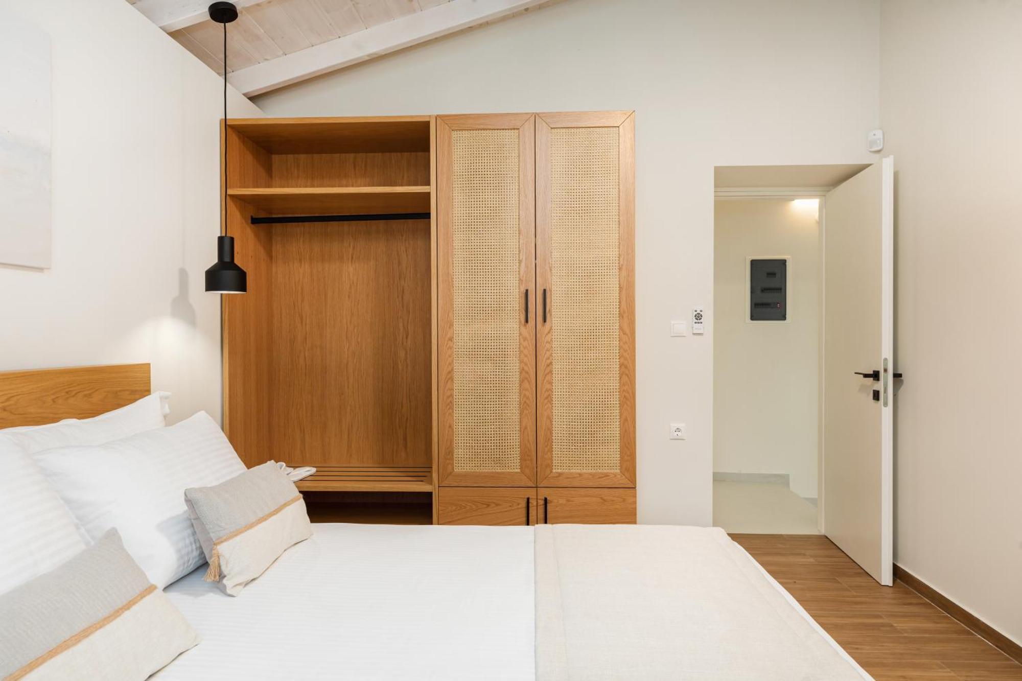 Melivia Seafront Nea Skioni