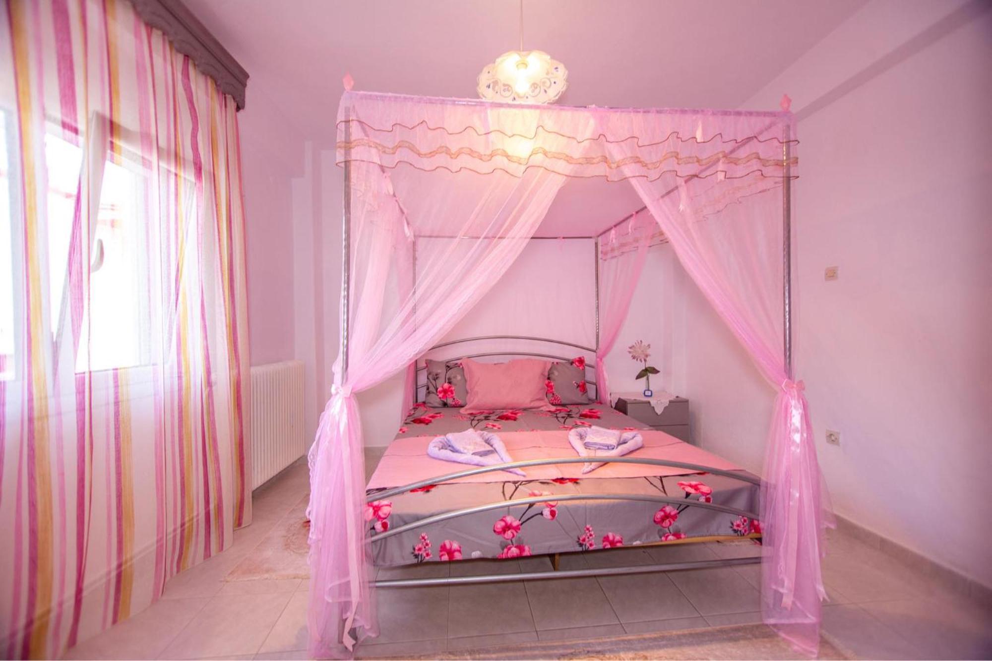 Titika House Nea Vrasna
