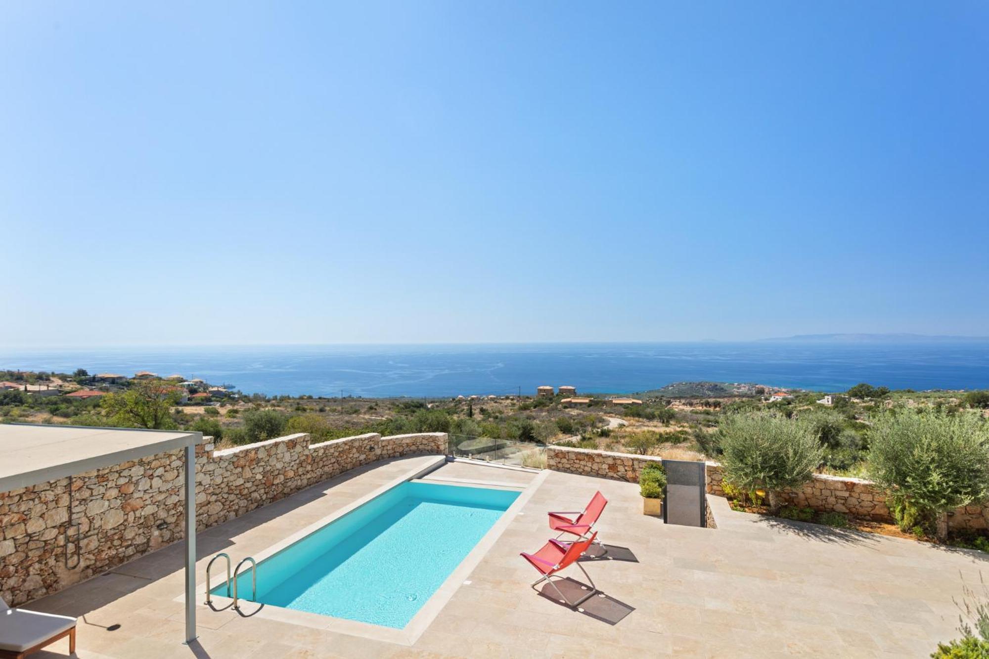 Villa Patio Complex *