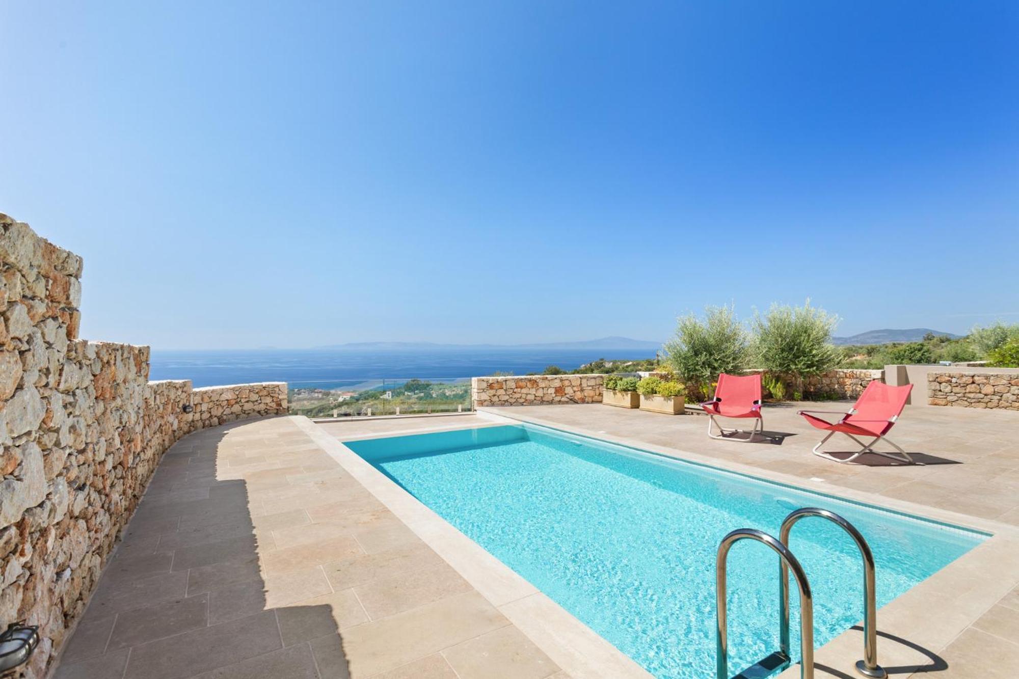 Patio Complex * Stoupa