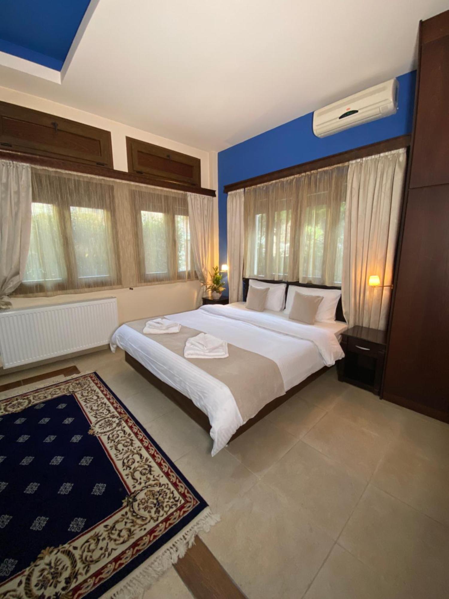 Aparthotel ευήλιον