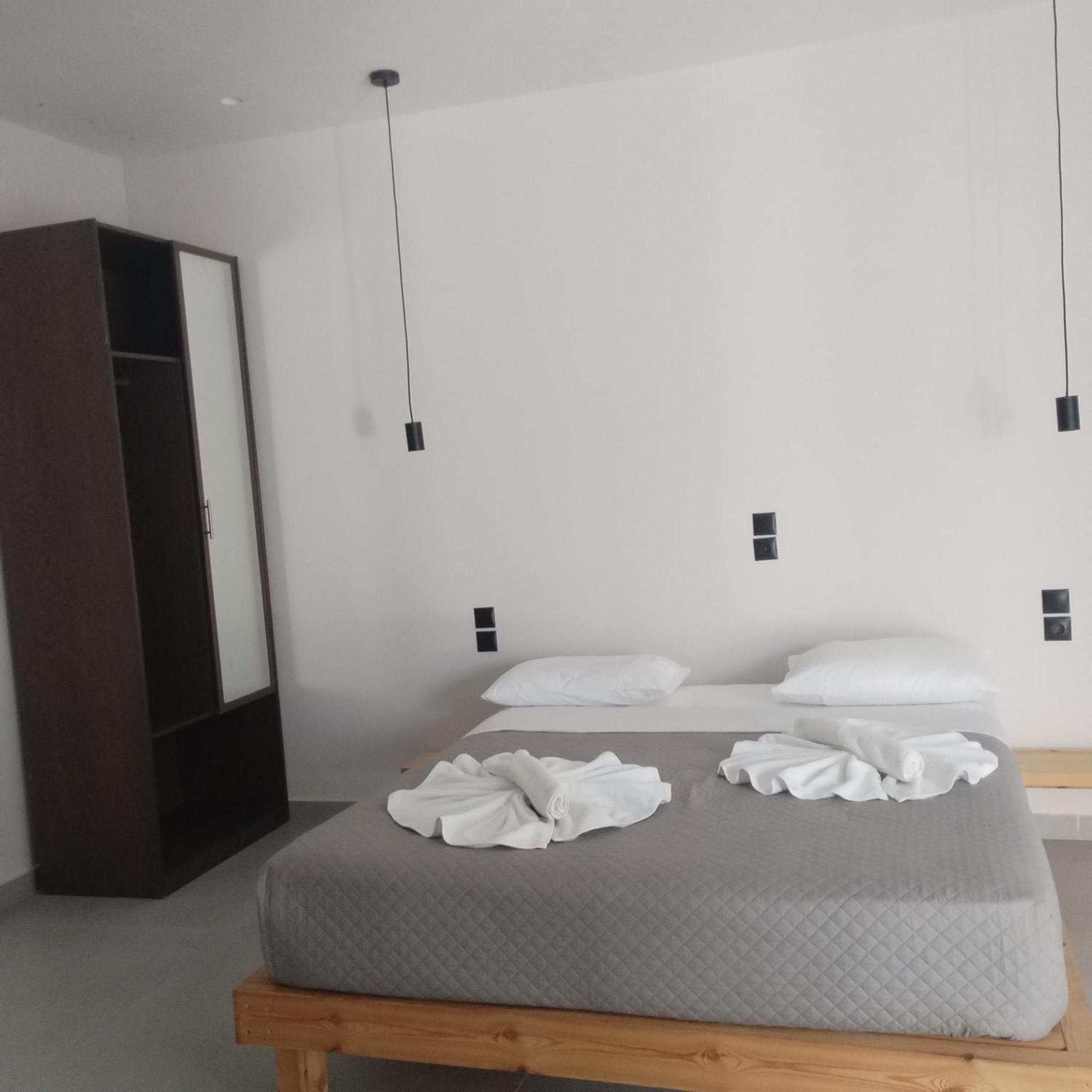 Hotel Zorbas *