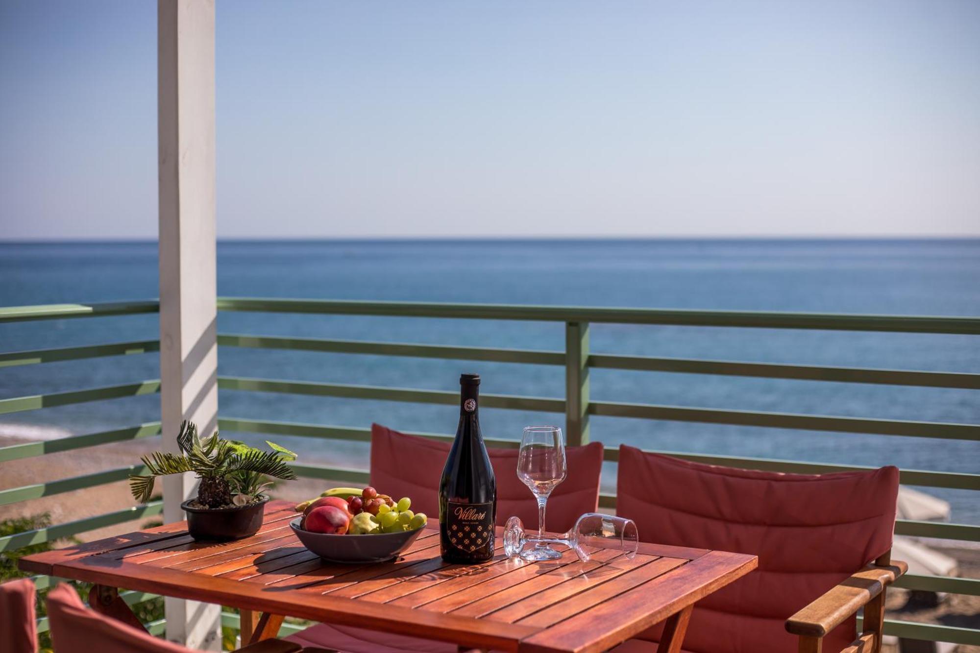Egli Luxury Aparthotel *