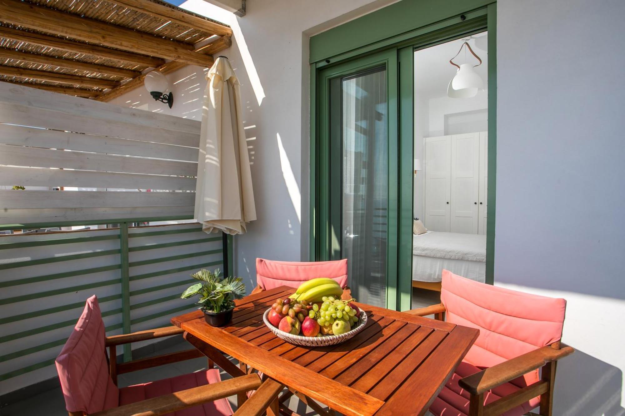 Egli Luxury Aparthotel *