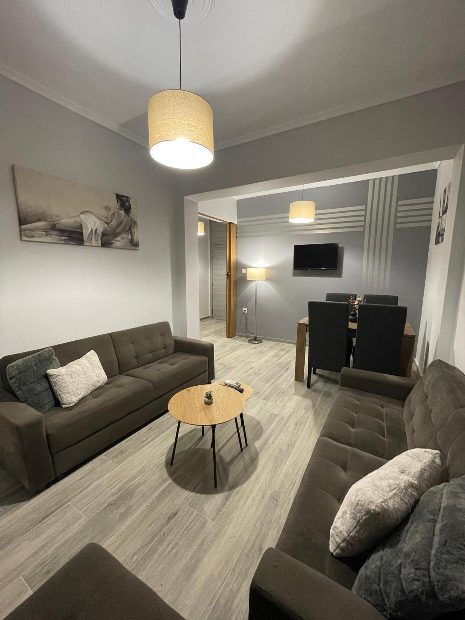 Dt Luxury Apartment