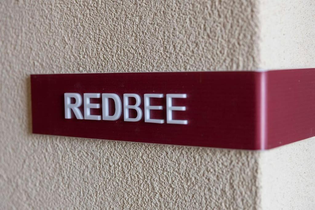 Apartment The Red Bee *