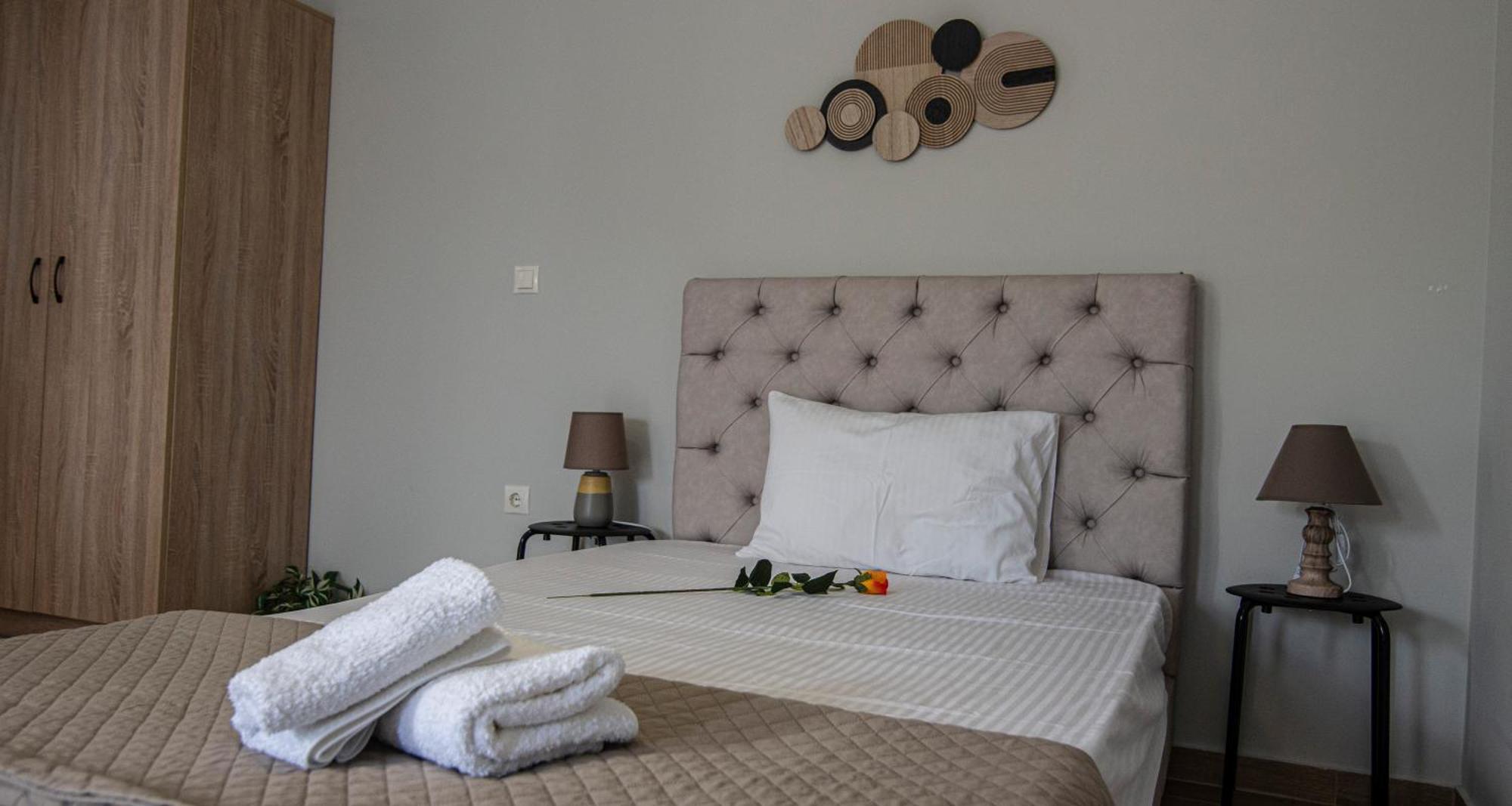 Apartment Nikitas &
