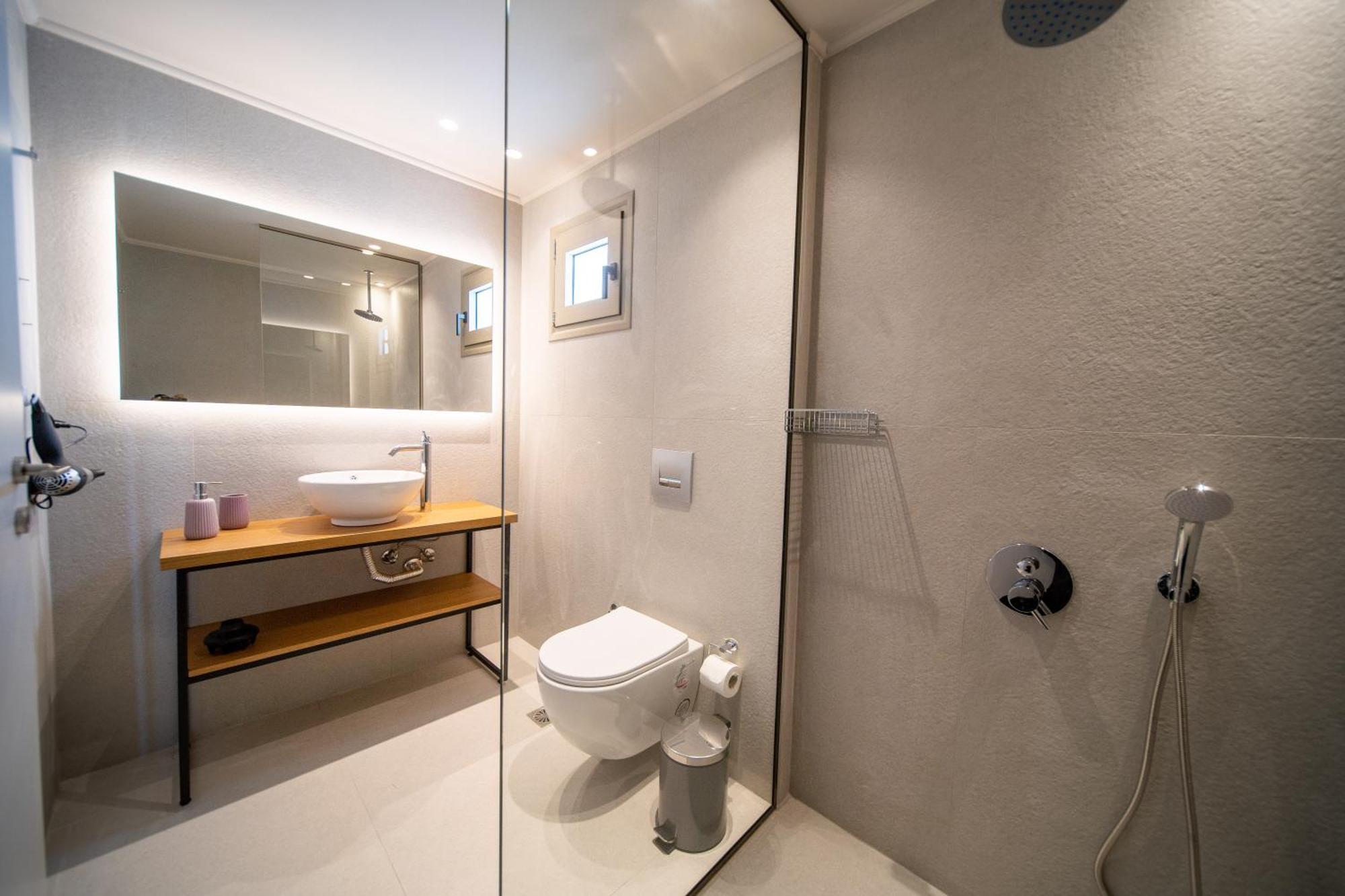 Grand House - Center - Sleeps 6 Holiday home *