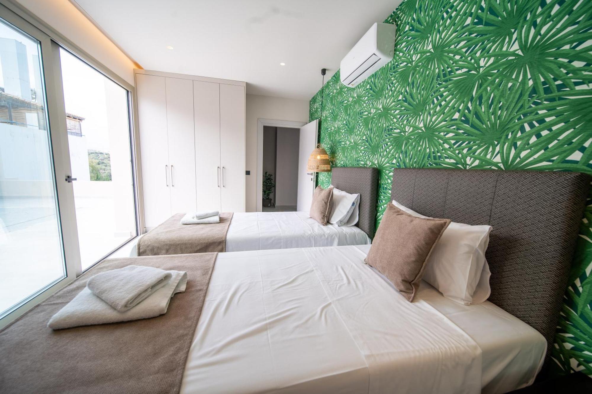 Grand House - Center - Sleeps 6 Holiday home
