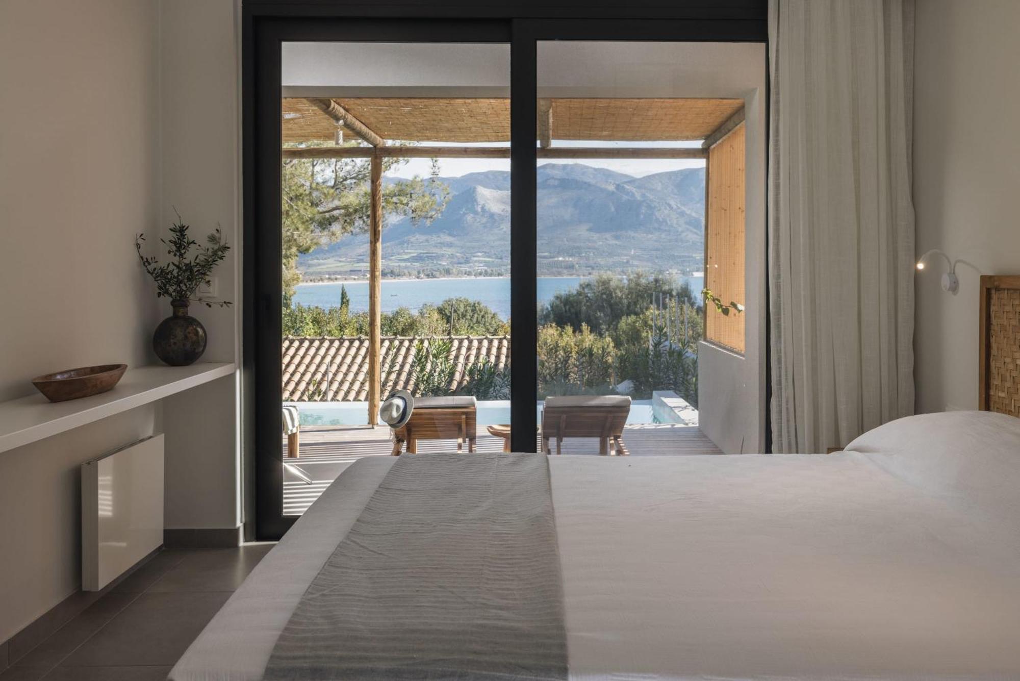 Apartment Mara 2 Bed Family With Private Pool Pogonia