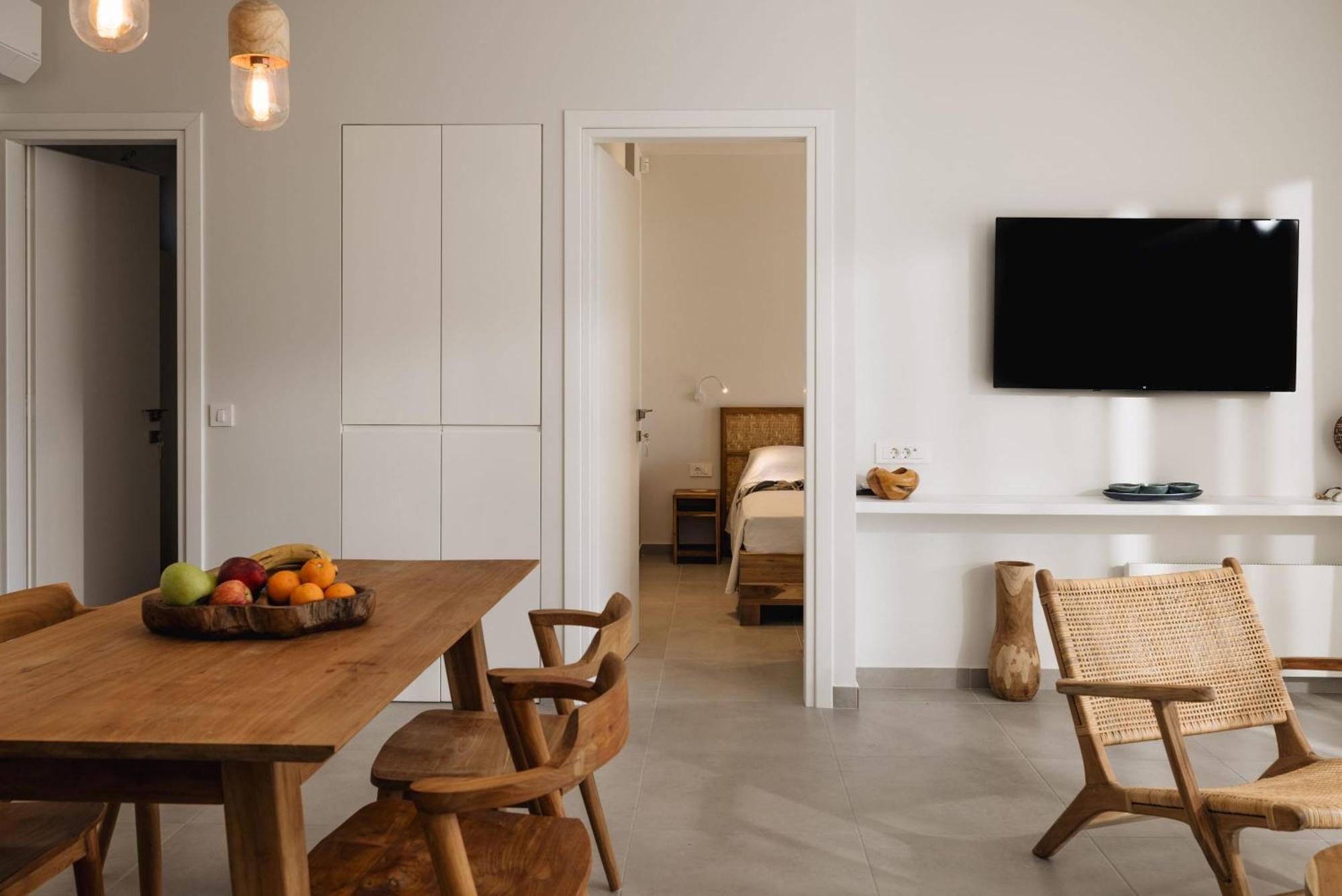 Mara 2 Bed Family With Private Pool Apartment *