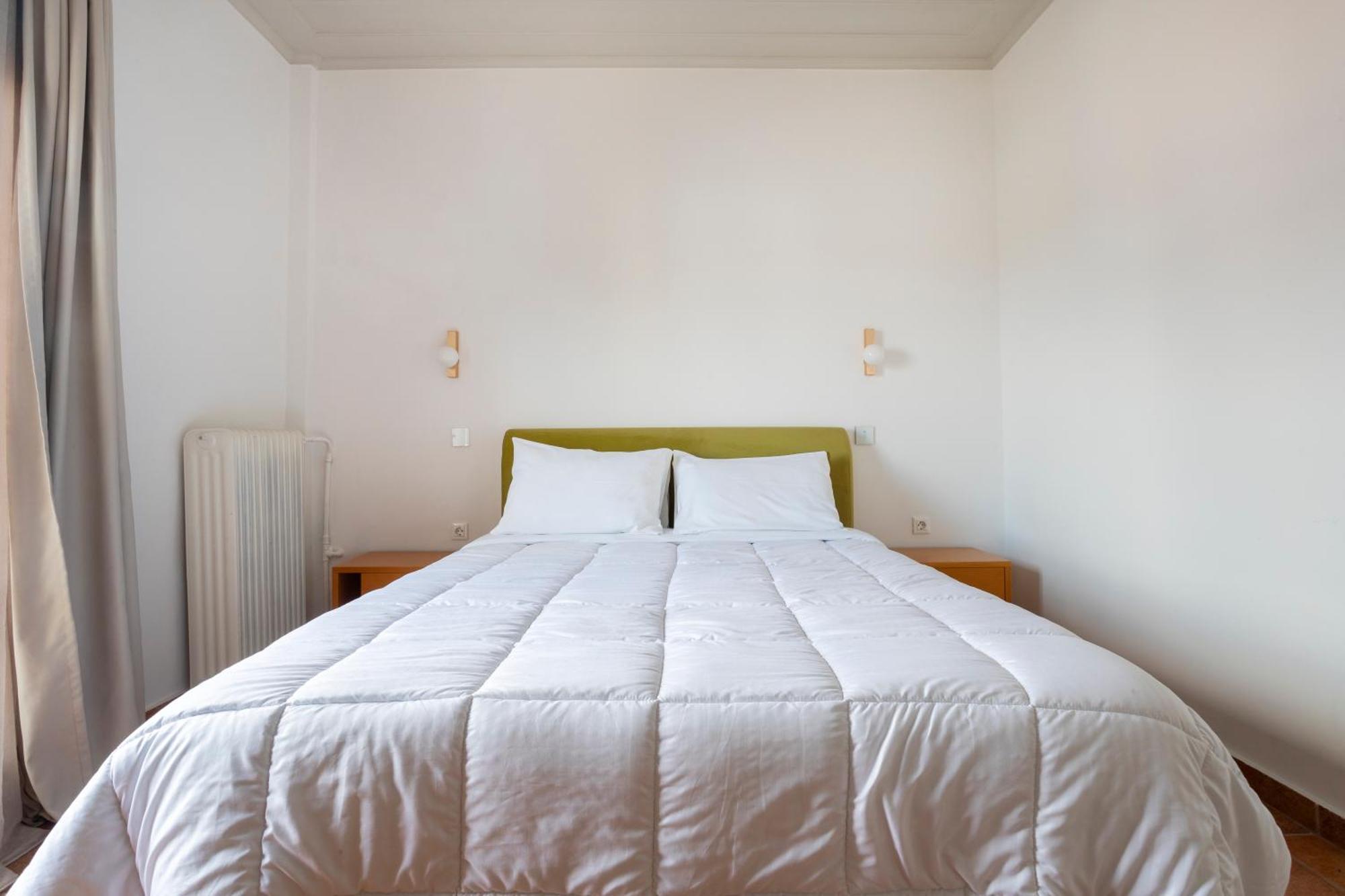 Roumani Hotel 3*