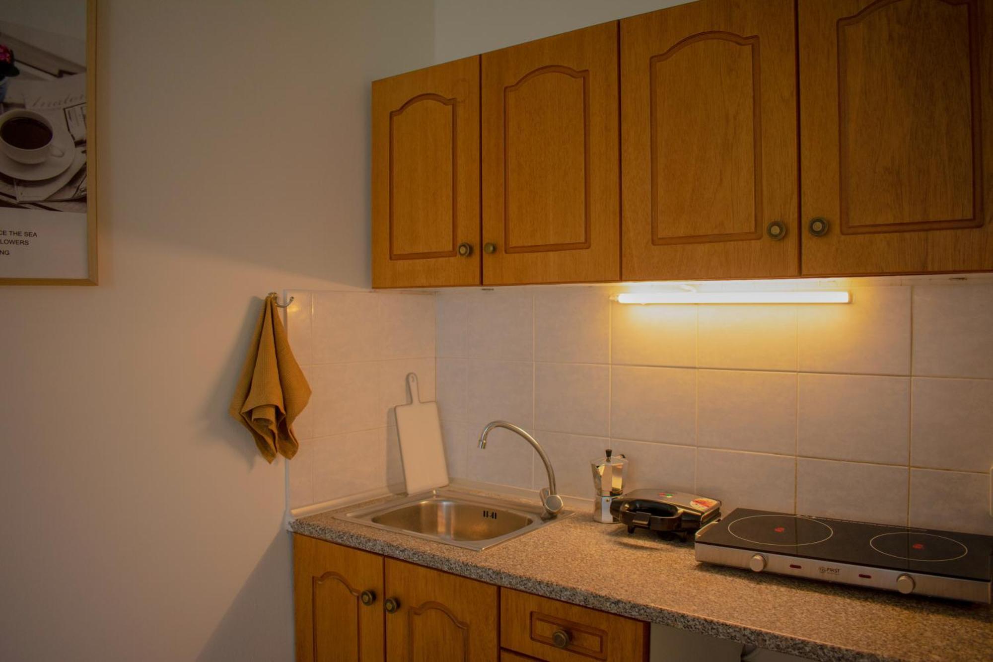 Athina Aparthotel