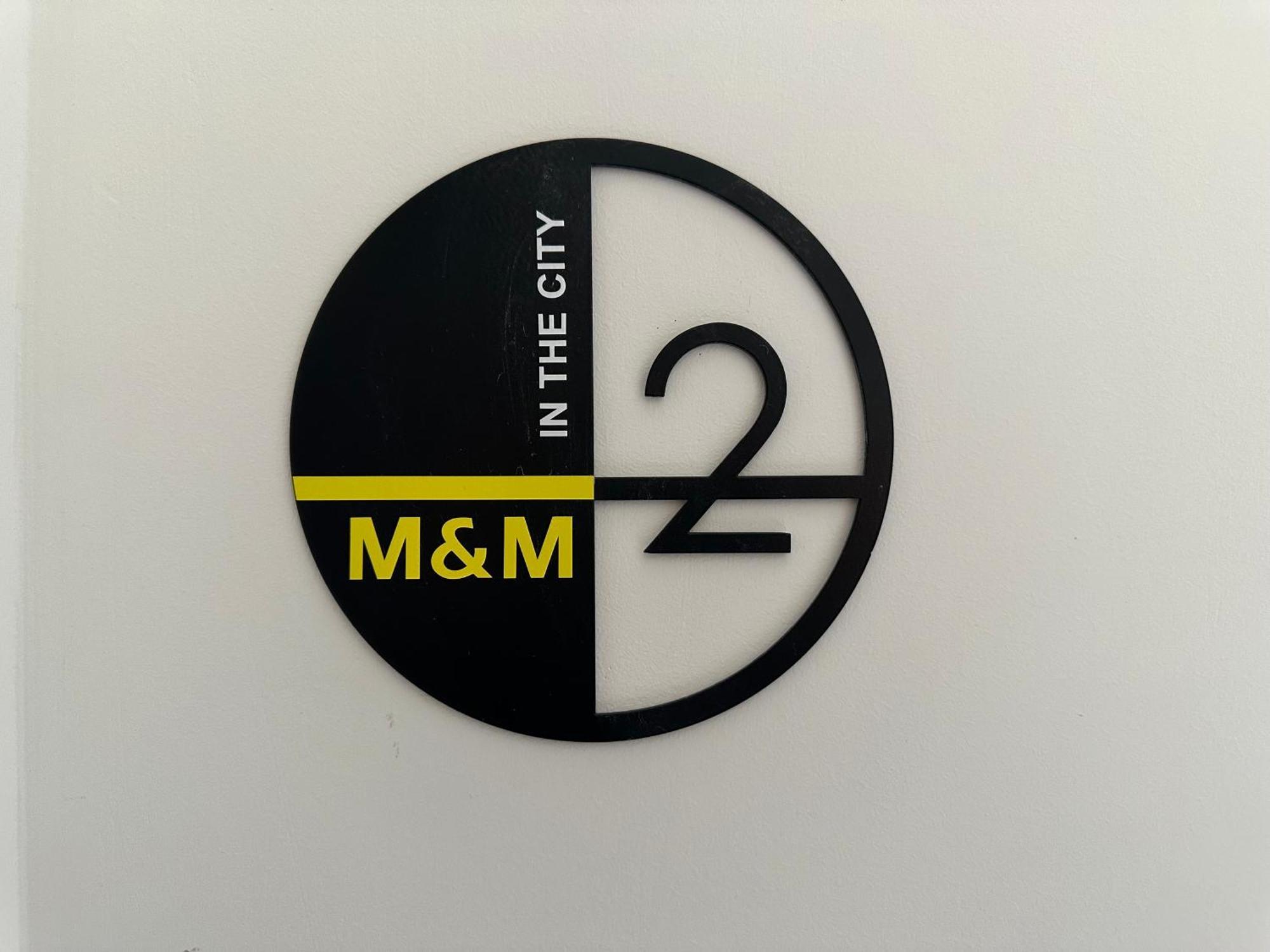 M & M - Boutique