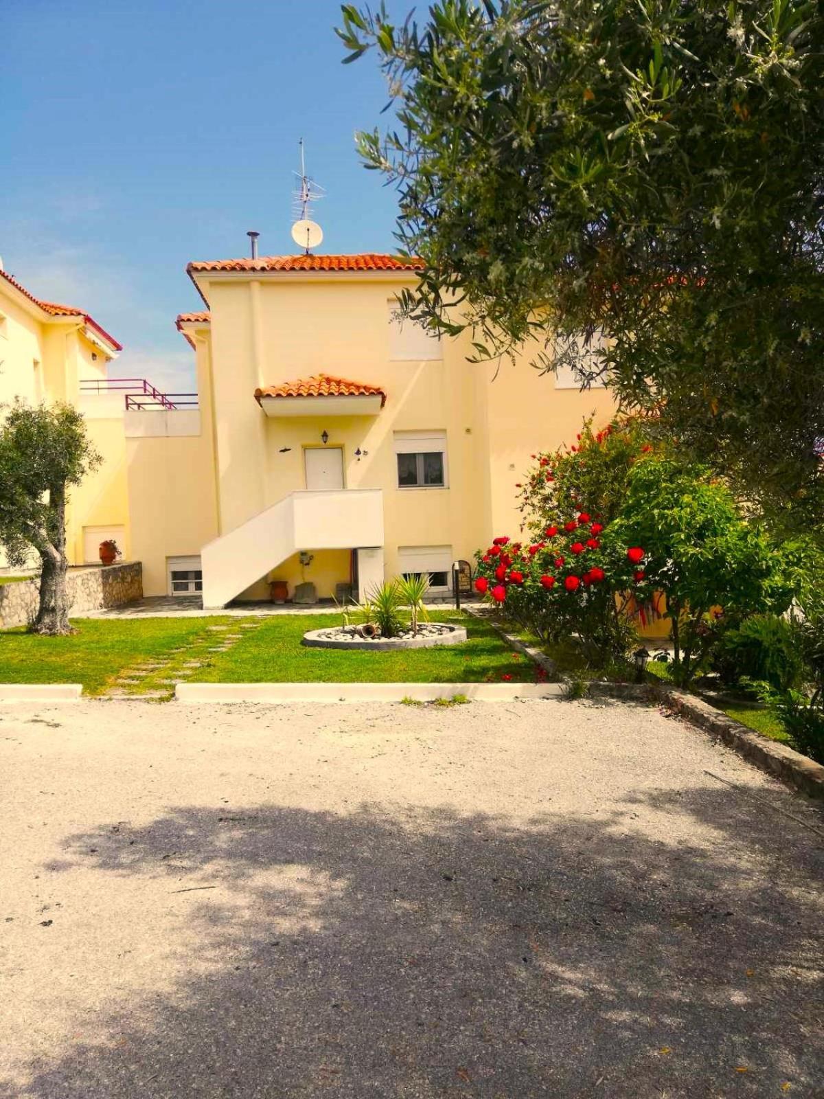 Panos House