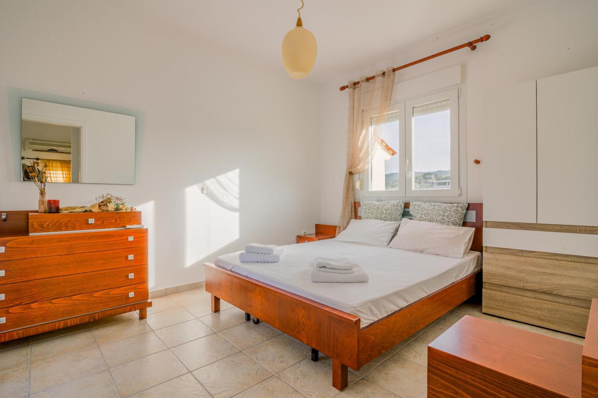 Panos House Holiday home