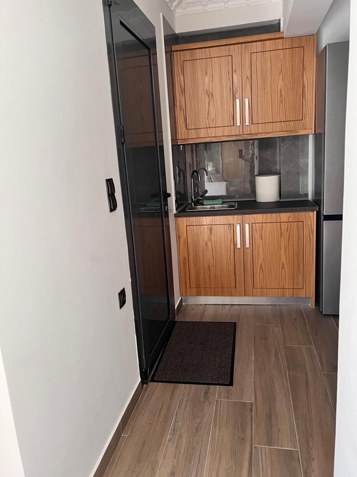 Kontis' Deluxe Furnished Loutraki (Corinthia)