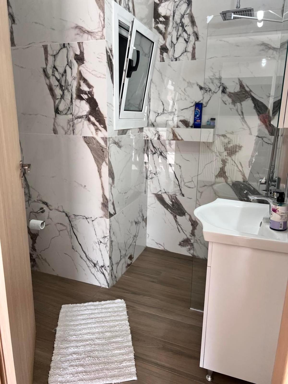 Apartment Kontis' Deluxe Furnished Loutraki (Corinthia)
