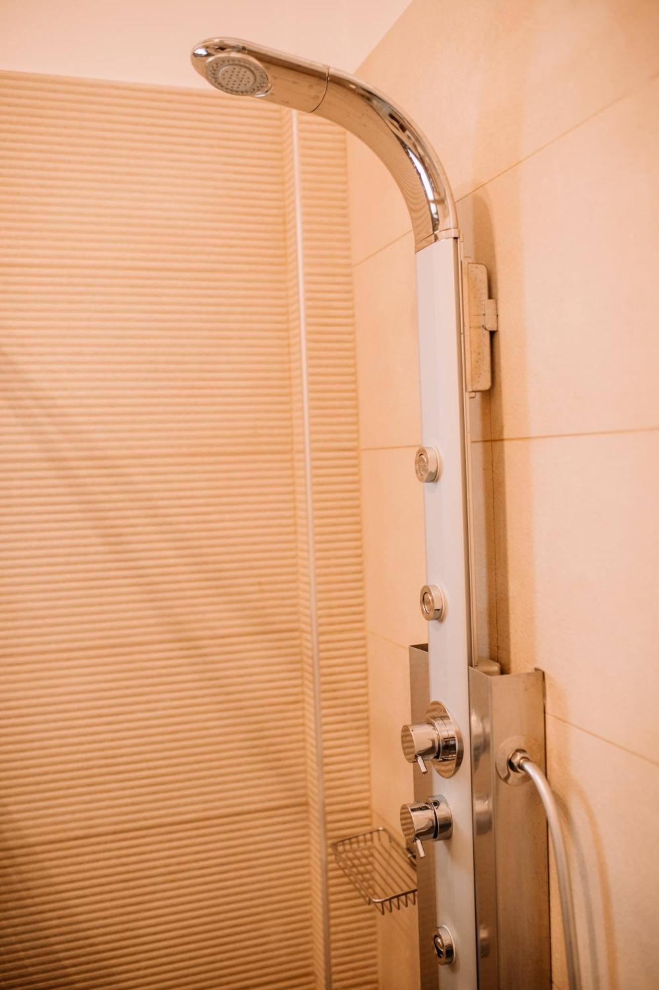 Konatsi Luxury Apartment *