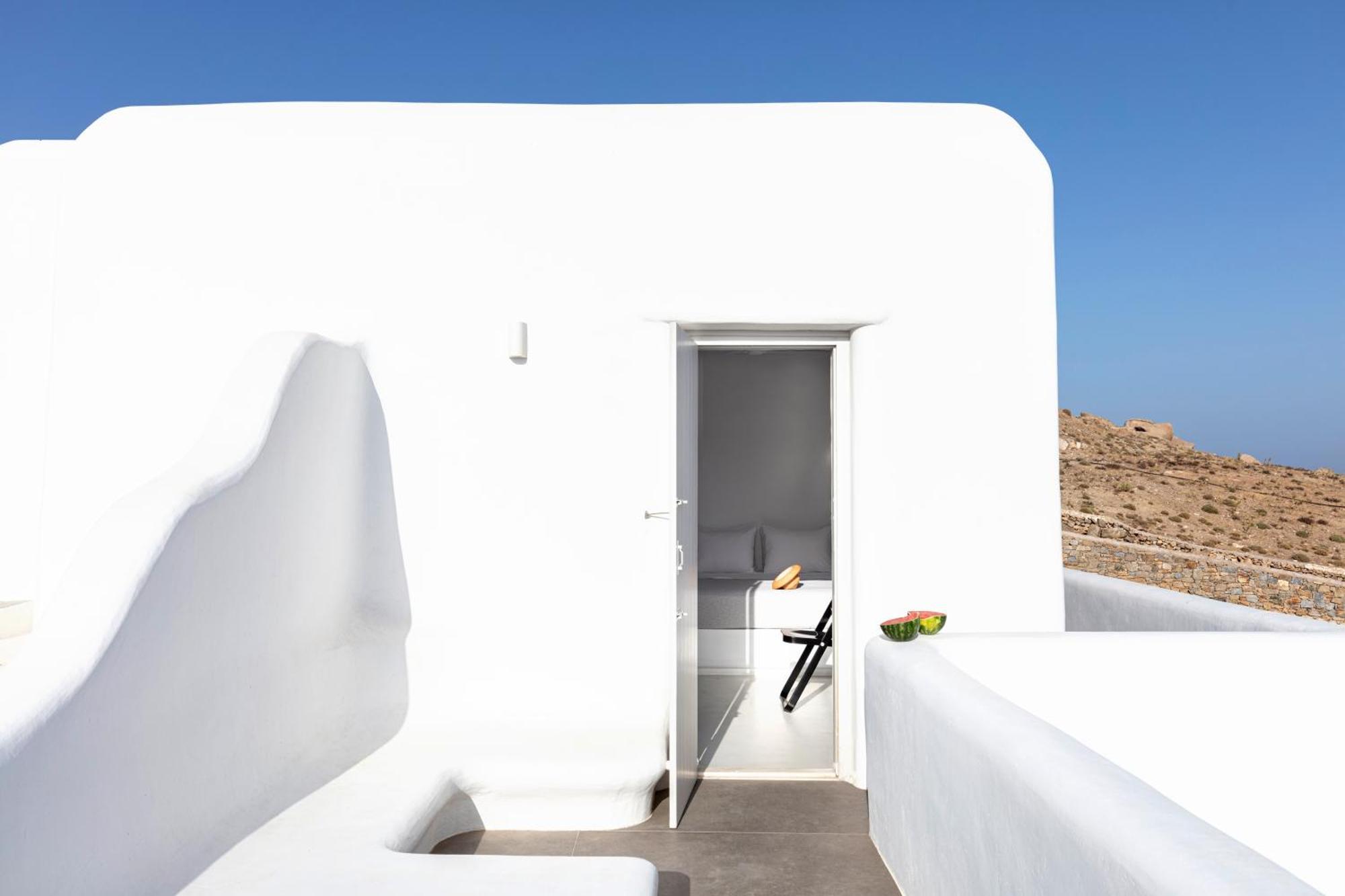 Dream View Villa, 2 Min Walk To The Beach, By Red Windmill Kalafatis
