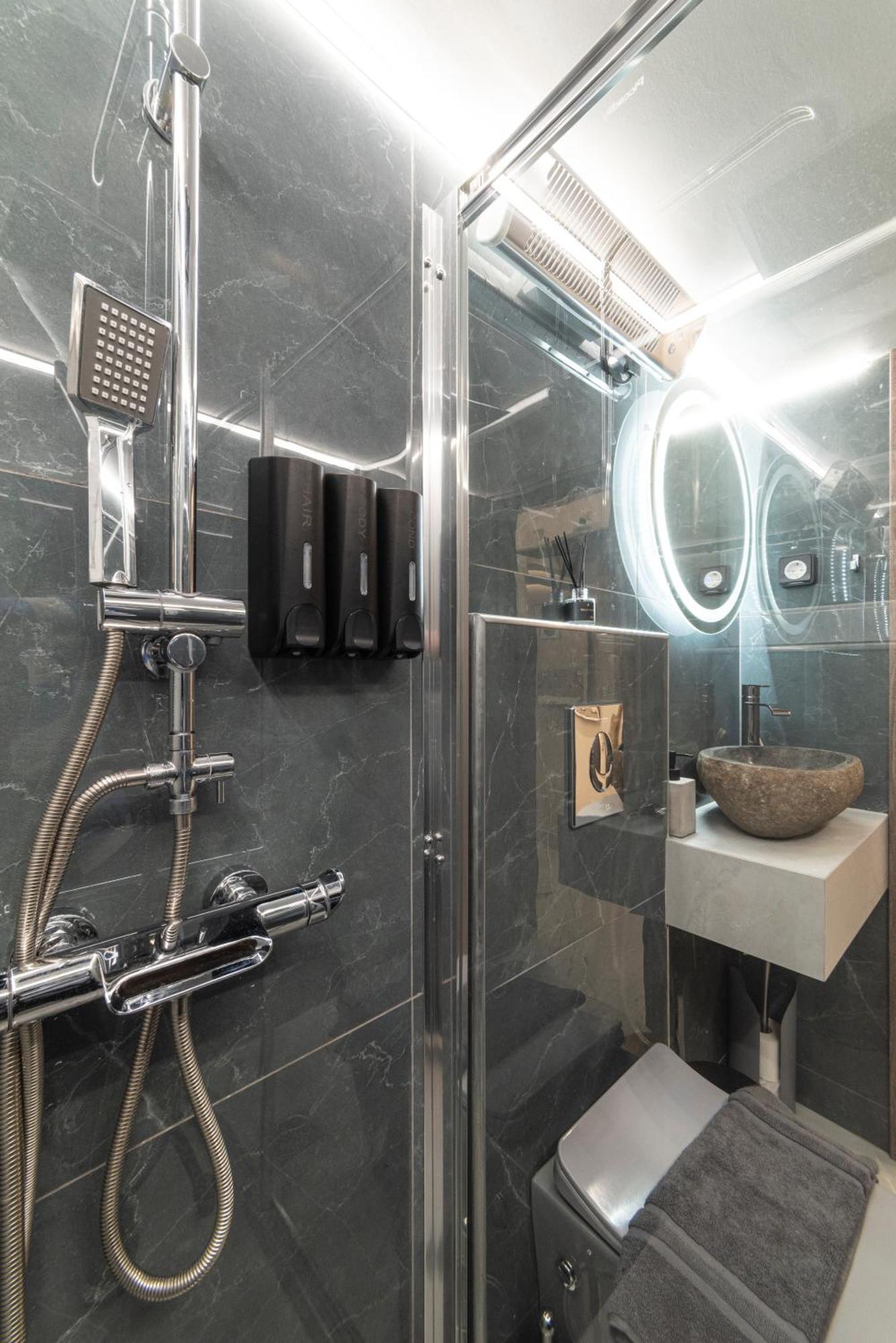 Elite Apartment *
