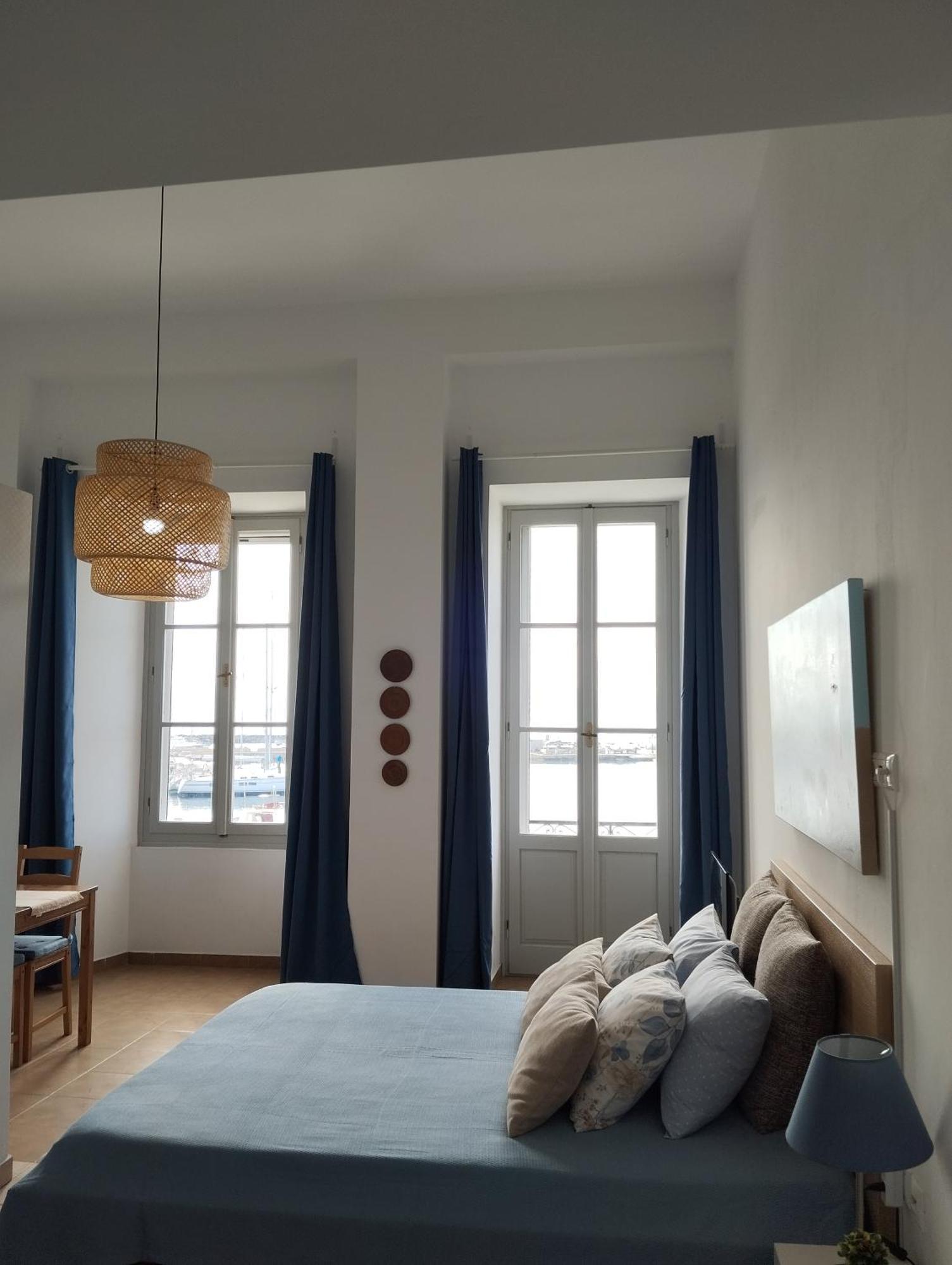Port 3 Apartment Aegina