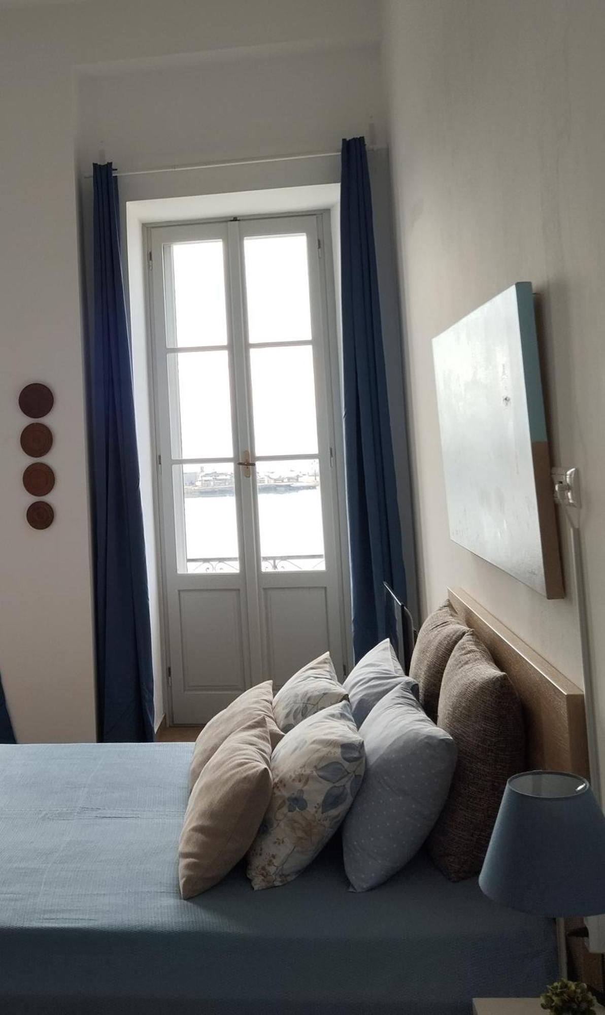 Apartment Port 3 *