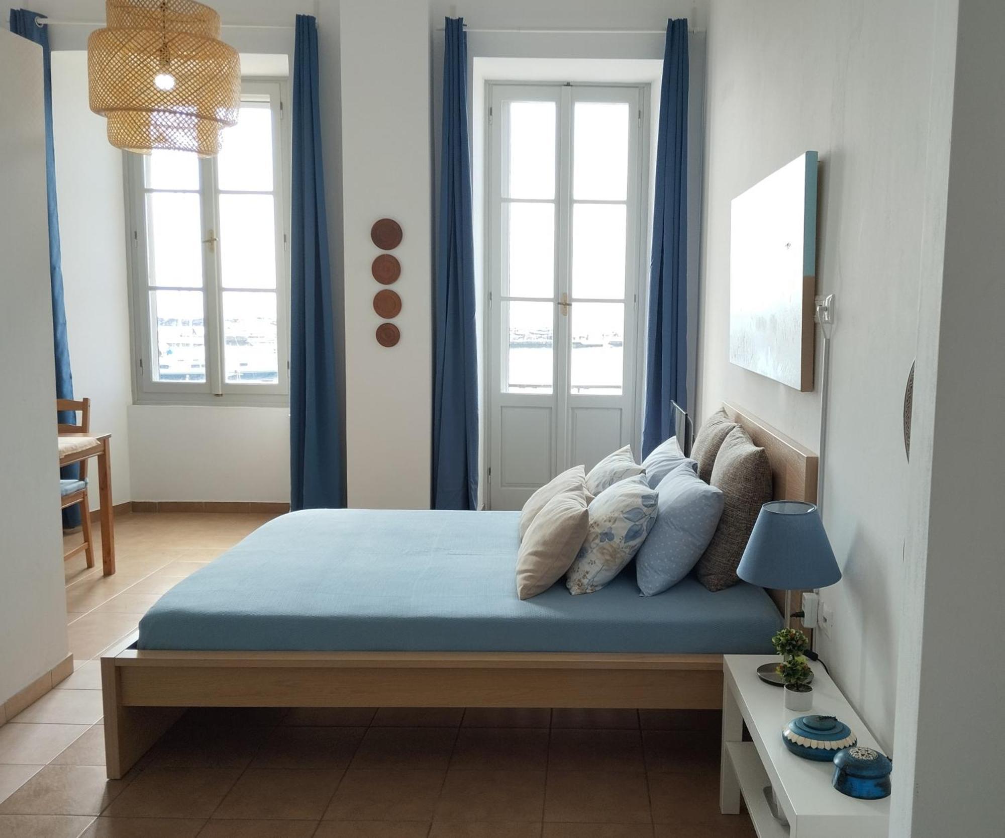 Port 3 Apartment *