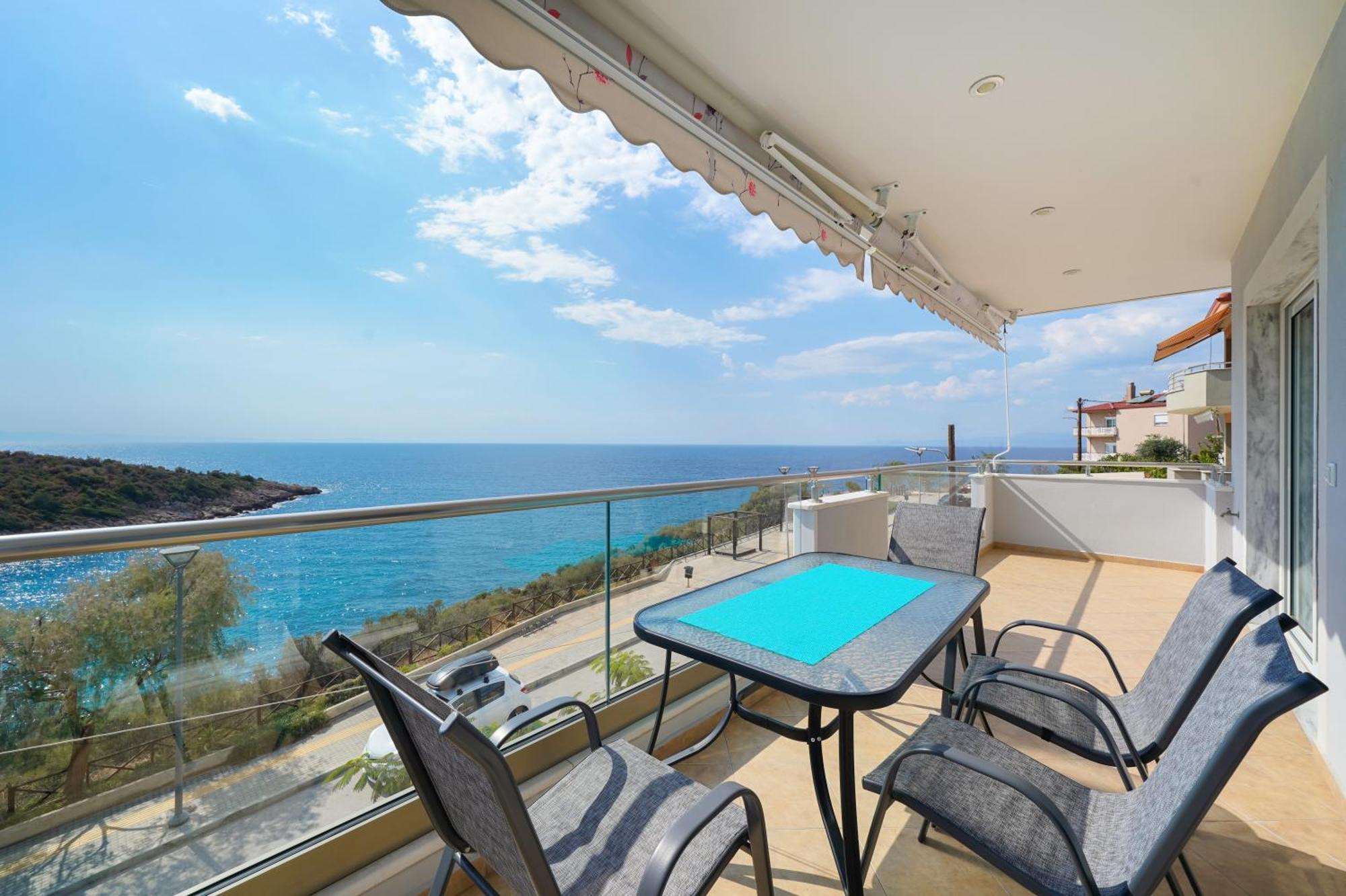 Apartment Tarsa's House By The Sea