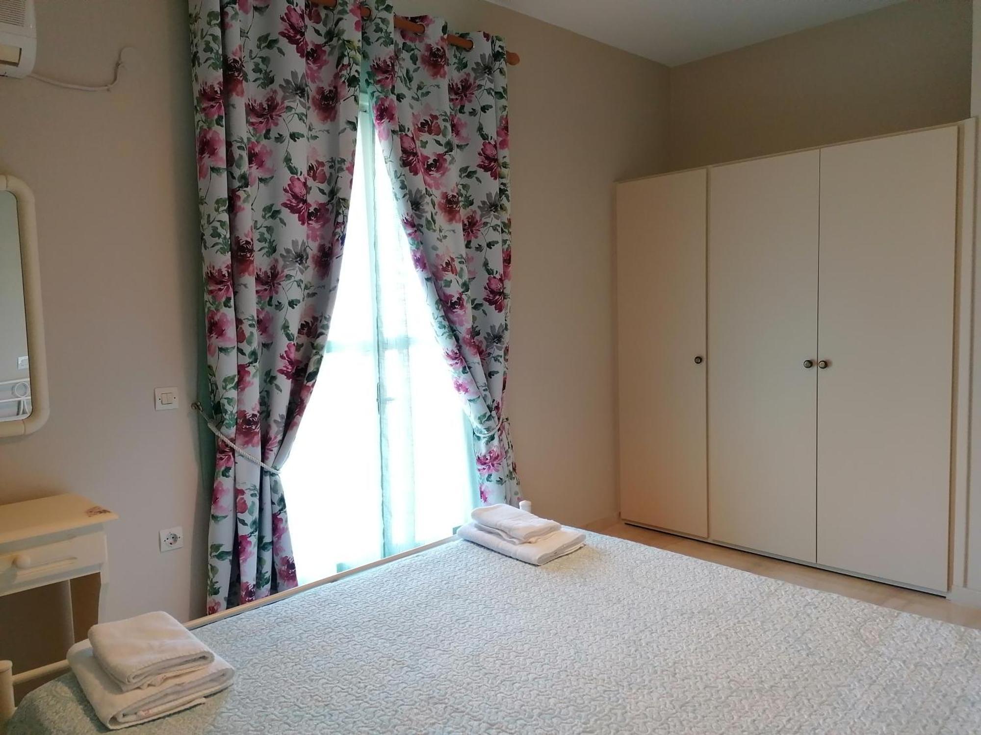 Marinos - 1st Floor Apartment
