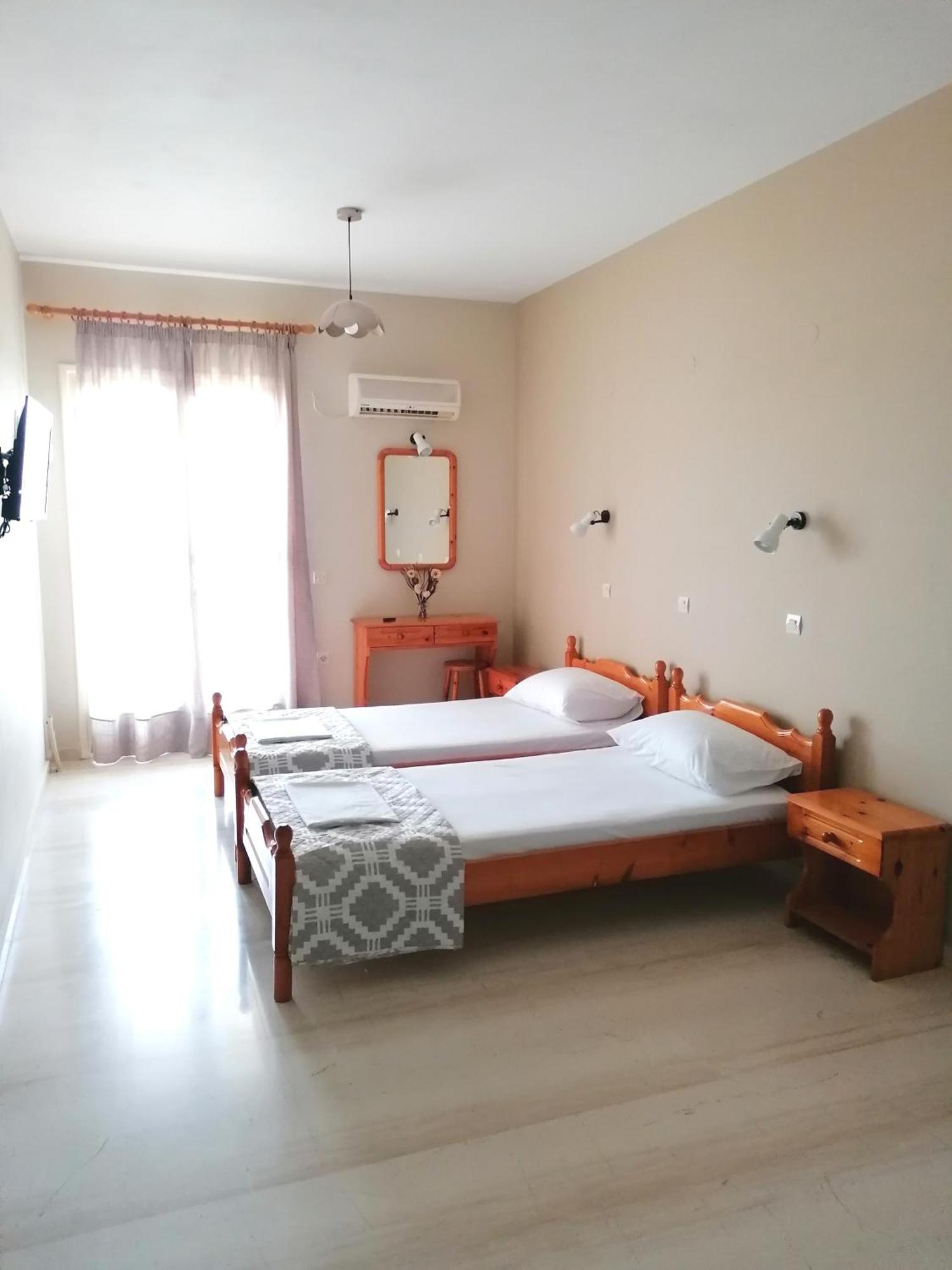 Marinos - 1st Floor Apartment *
