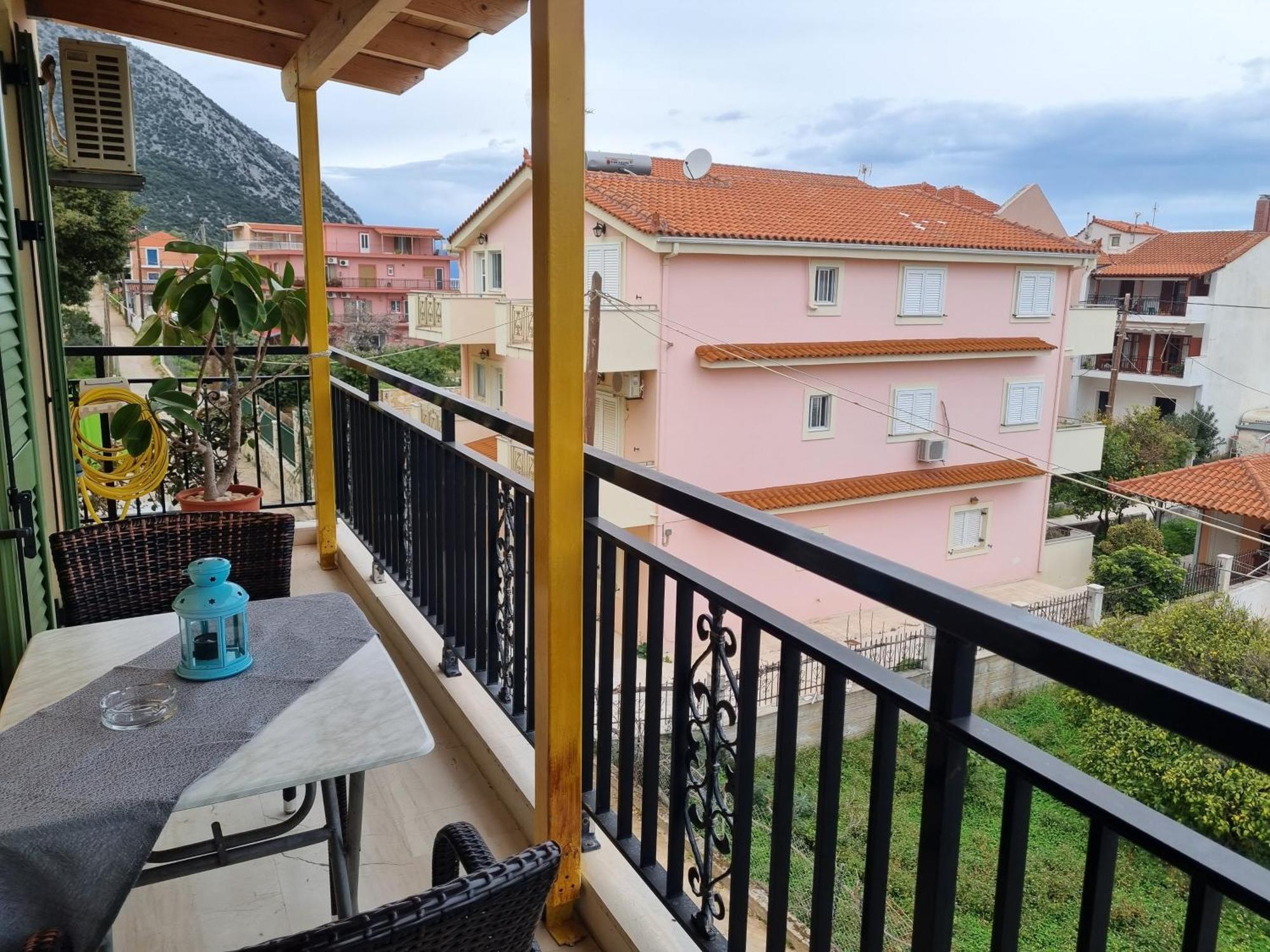 Marinos - 1st Floor Poros (Kefalonia)