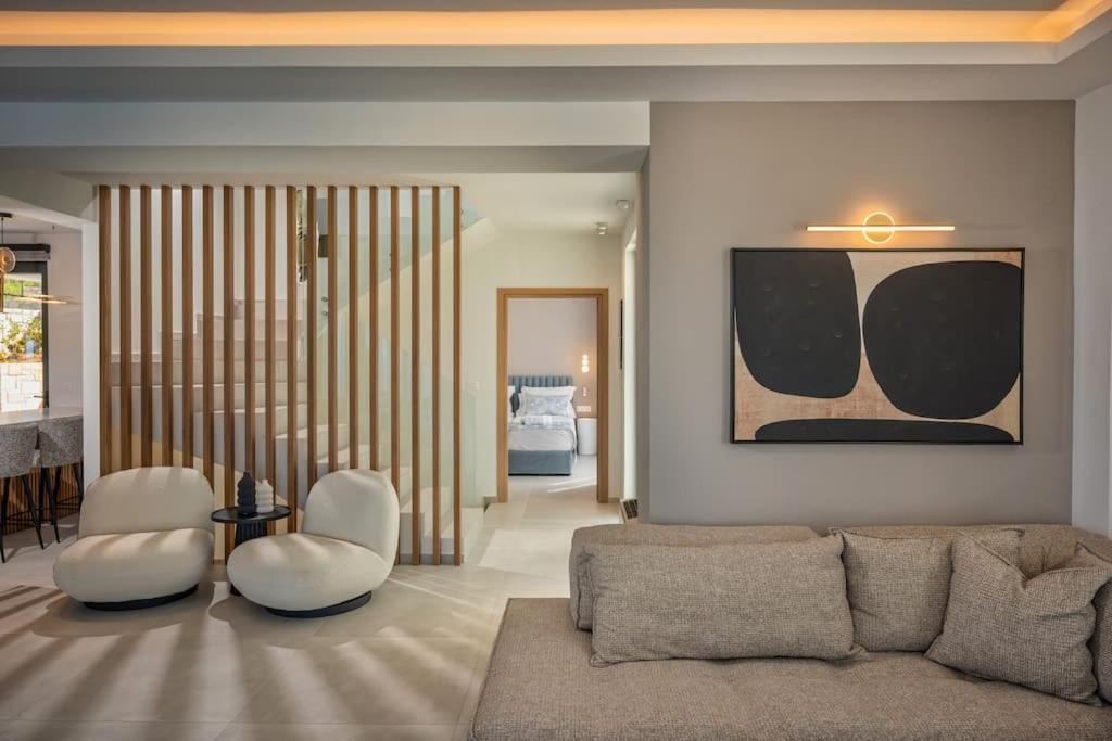 Skyline Villas, By Hellocrete *