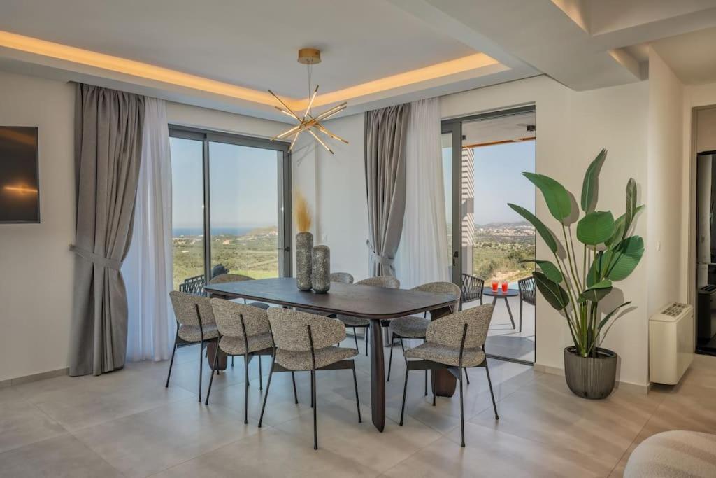 Villa Skyline Villas, By Hellocrete Angeliana (Crete)