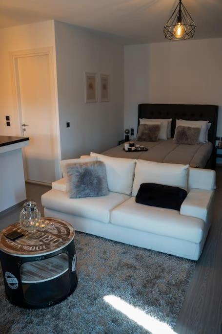 Triantos Guesthome Apartment *