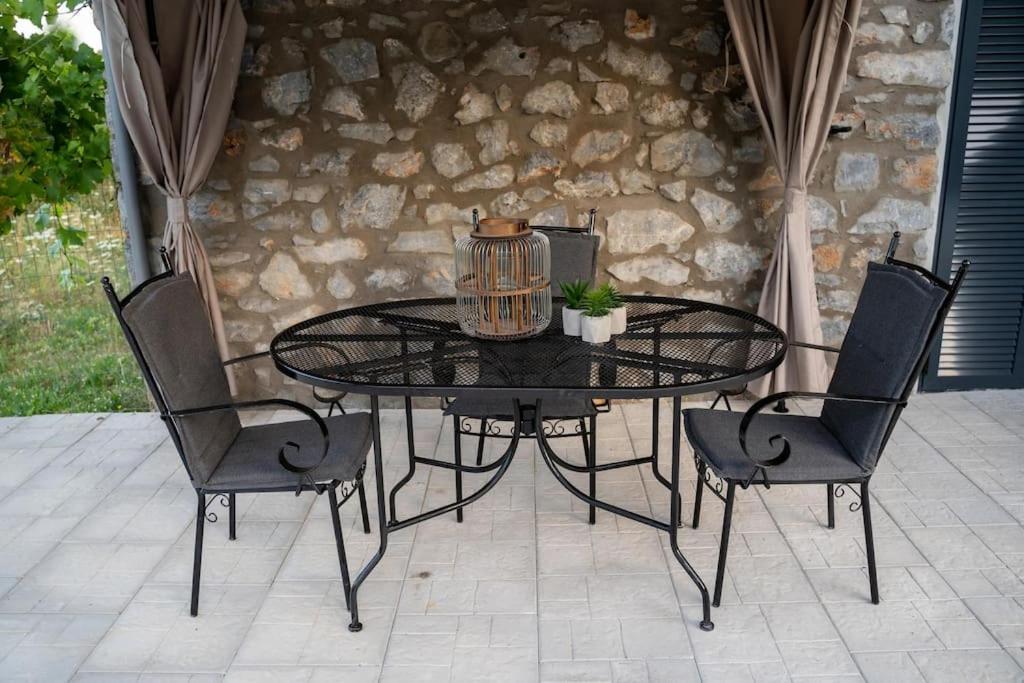 Triantos Guesthome Tripoli