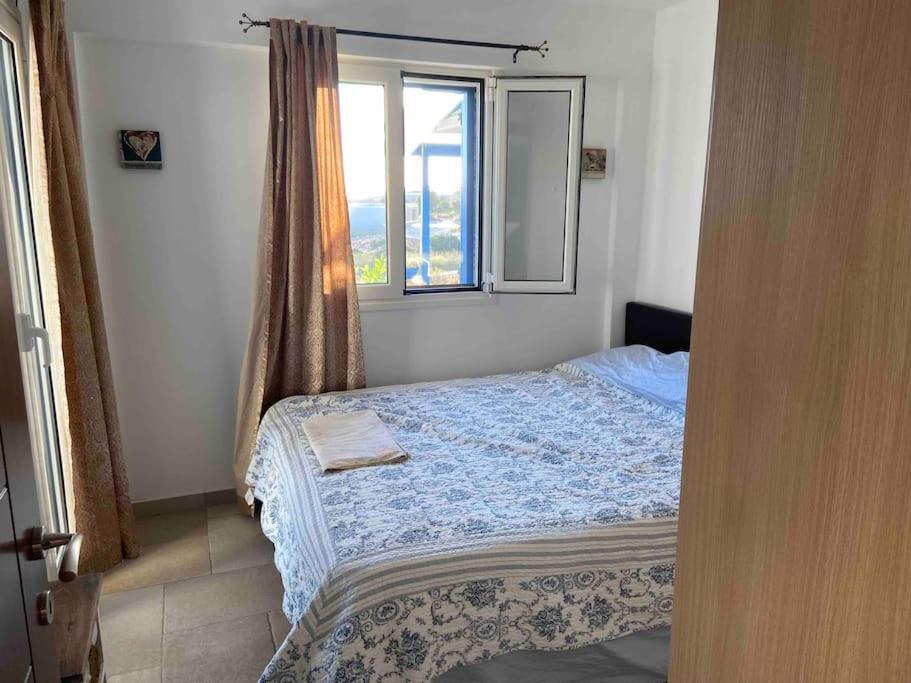 House By The Beach,next To Village,sunset View * Finikas (Syros)