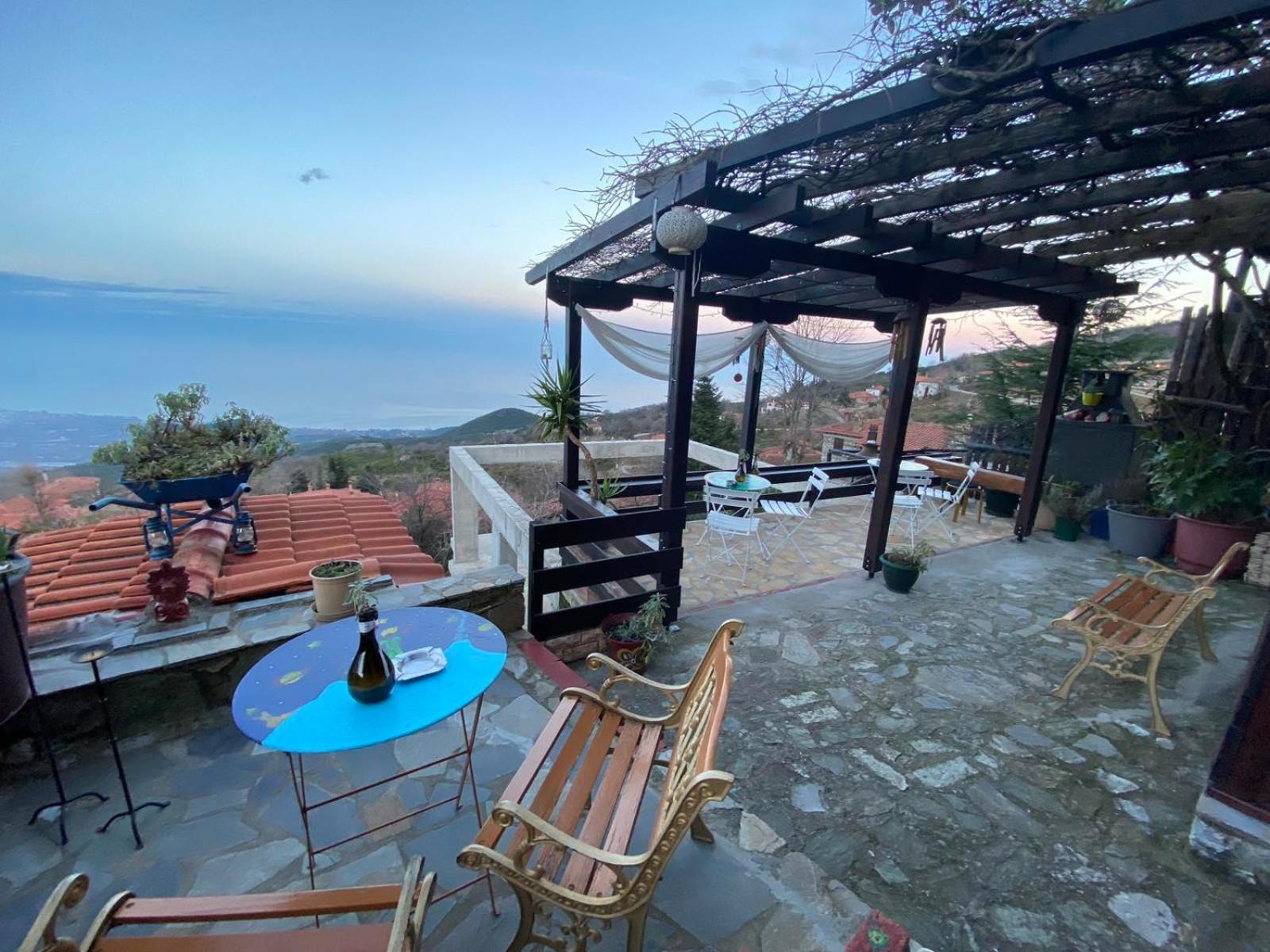 Guest house Traditional Erato Palaios Panteleimonas