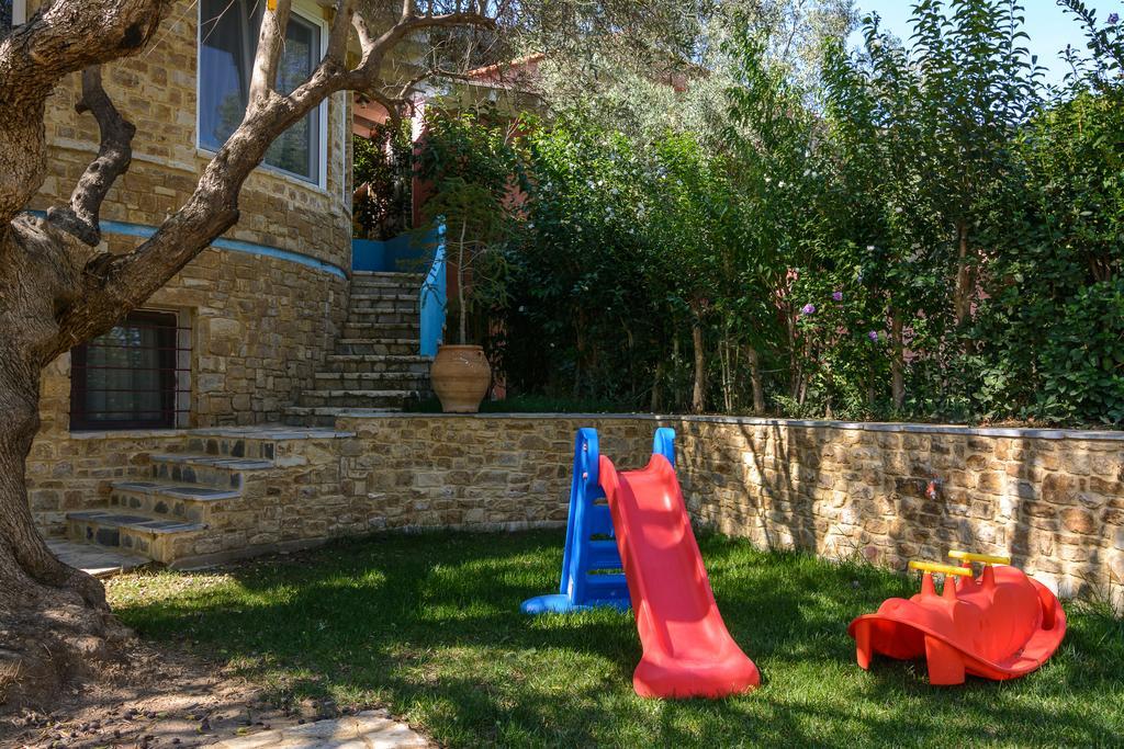 Villa Maria Elena Villas Neos Marmaras